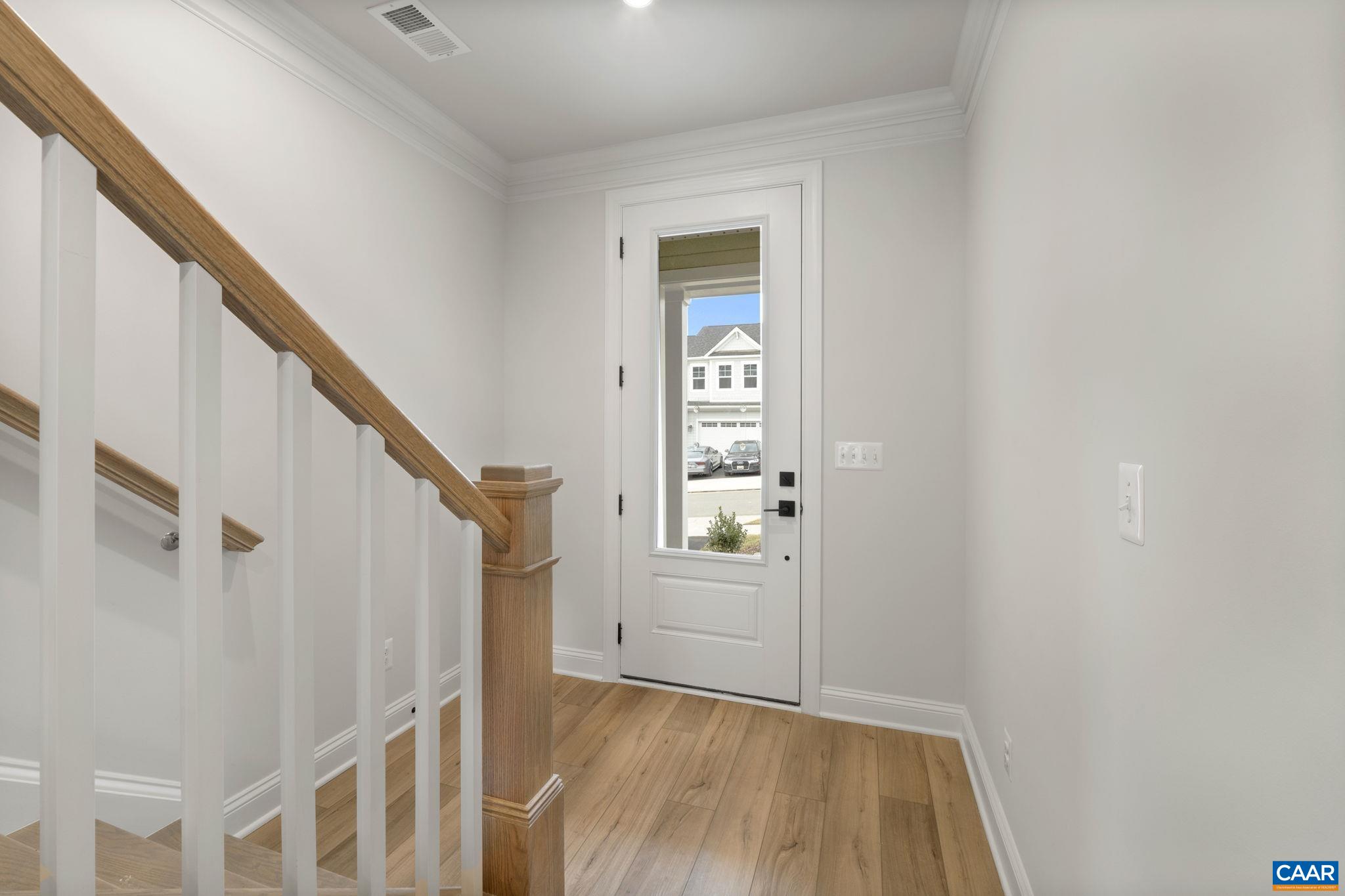 42 Farrow Cir