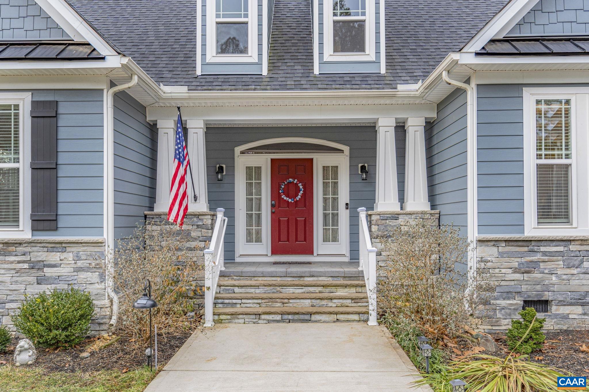41 Pine Shadow Ct