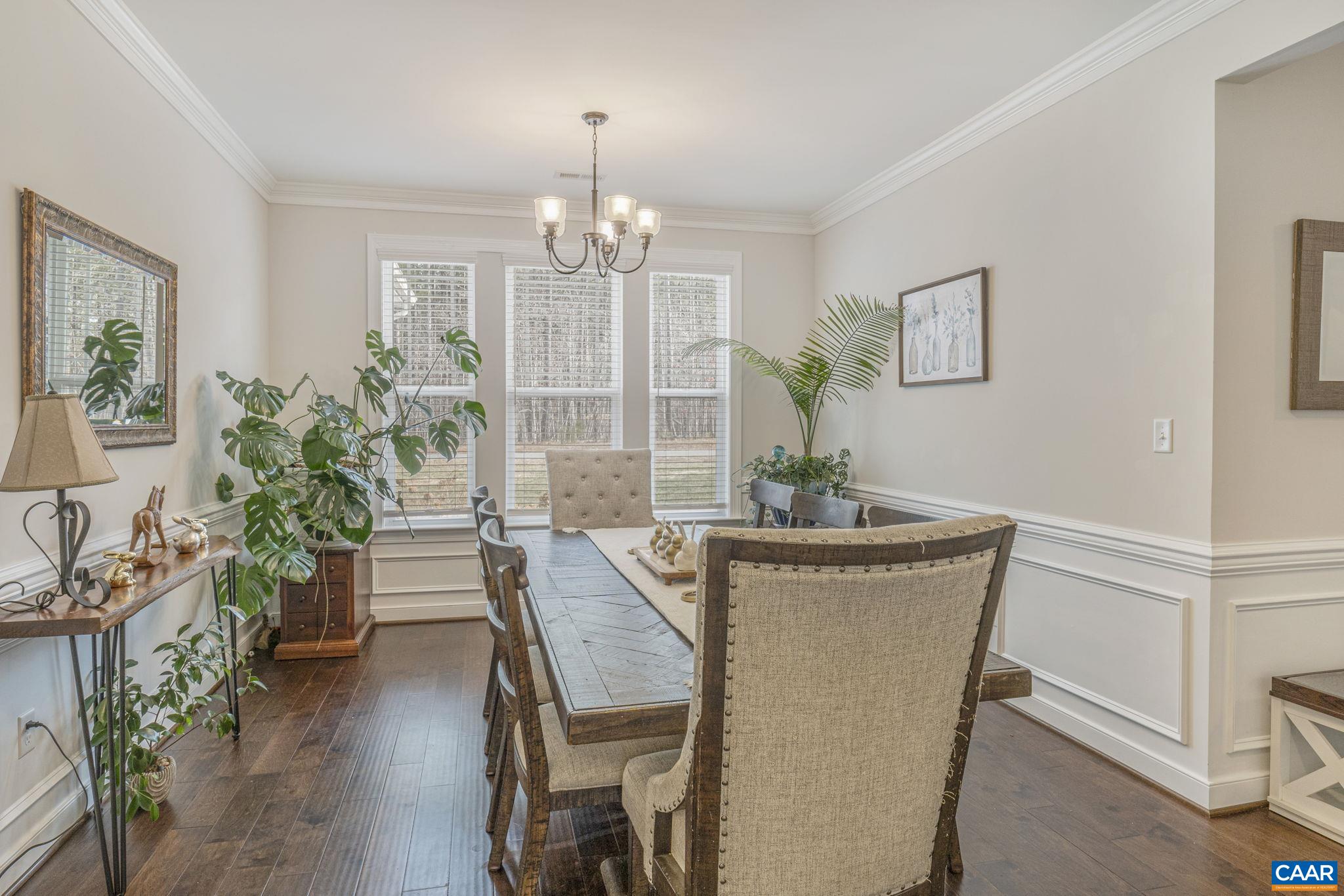 41 Pine Shadow Ct