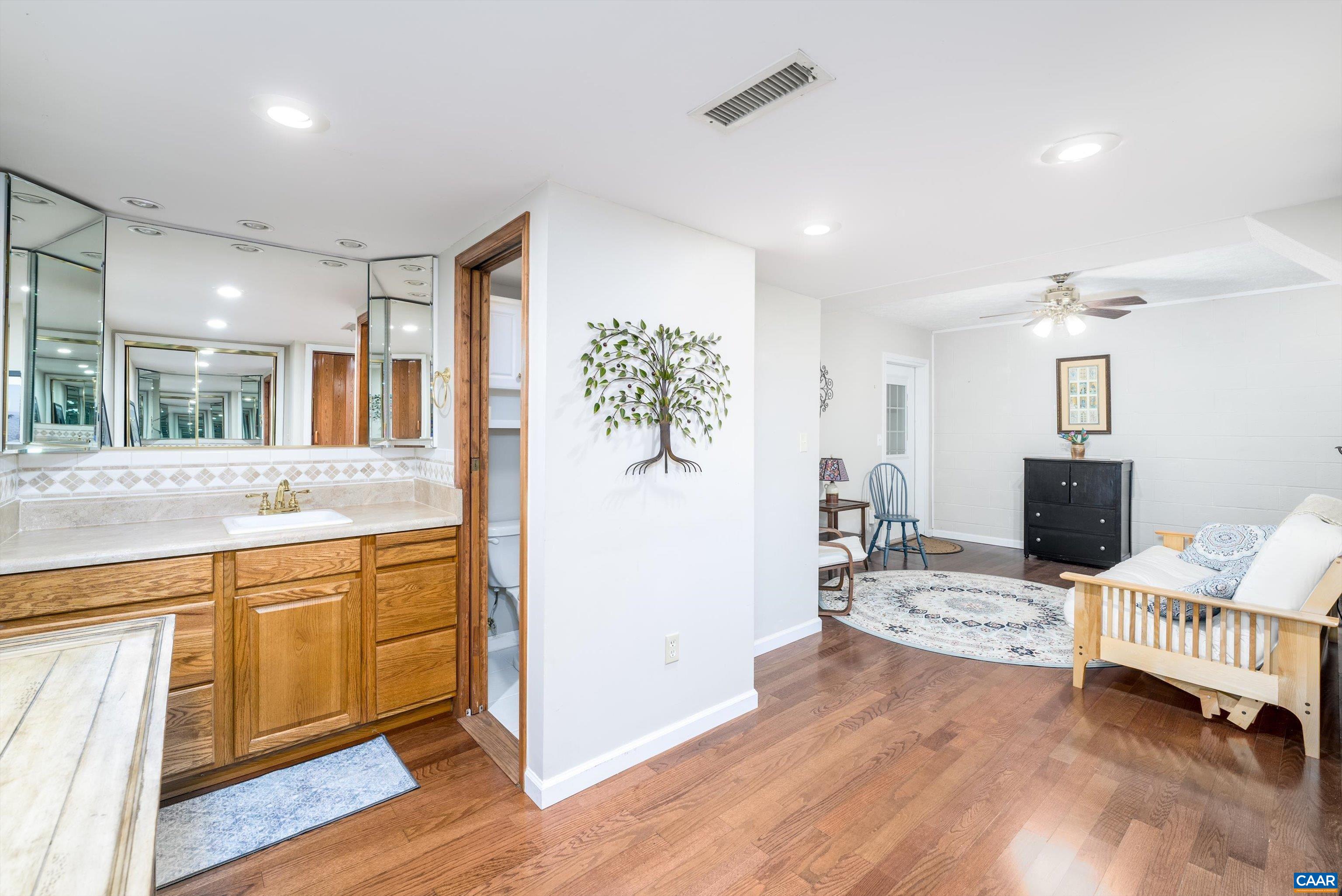 609 Jefferson Dr