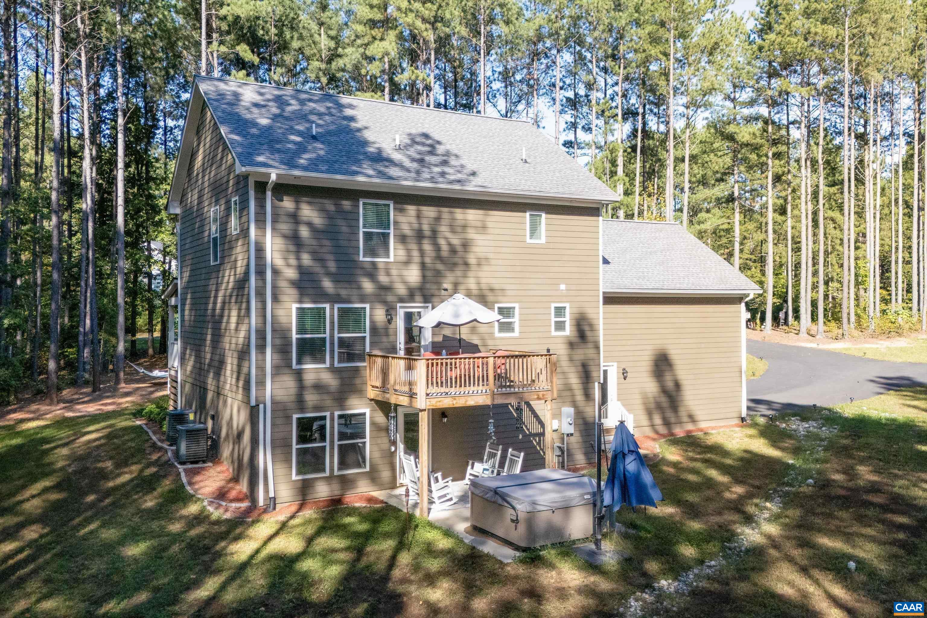 71 Palmer Pl