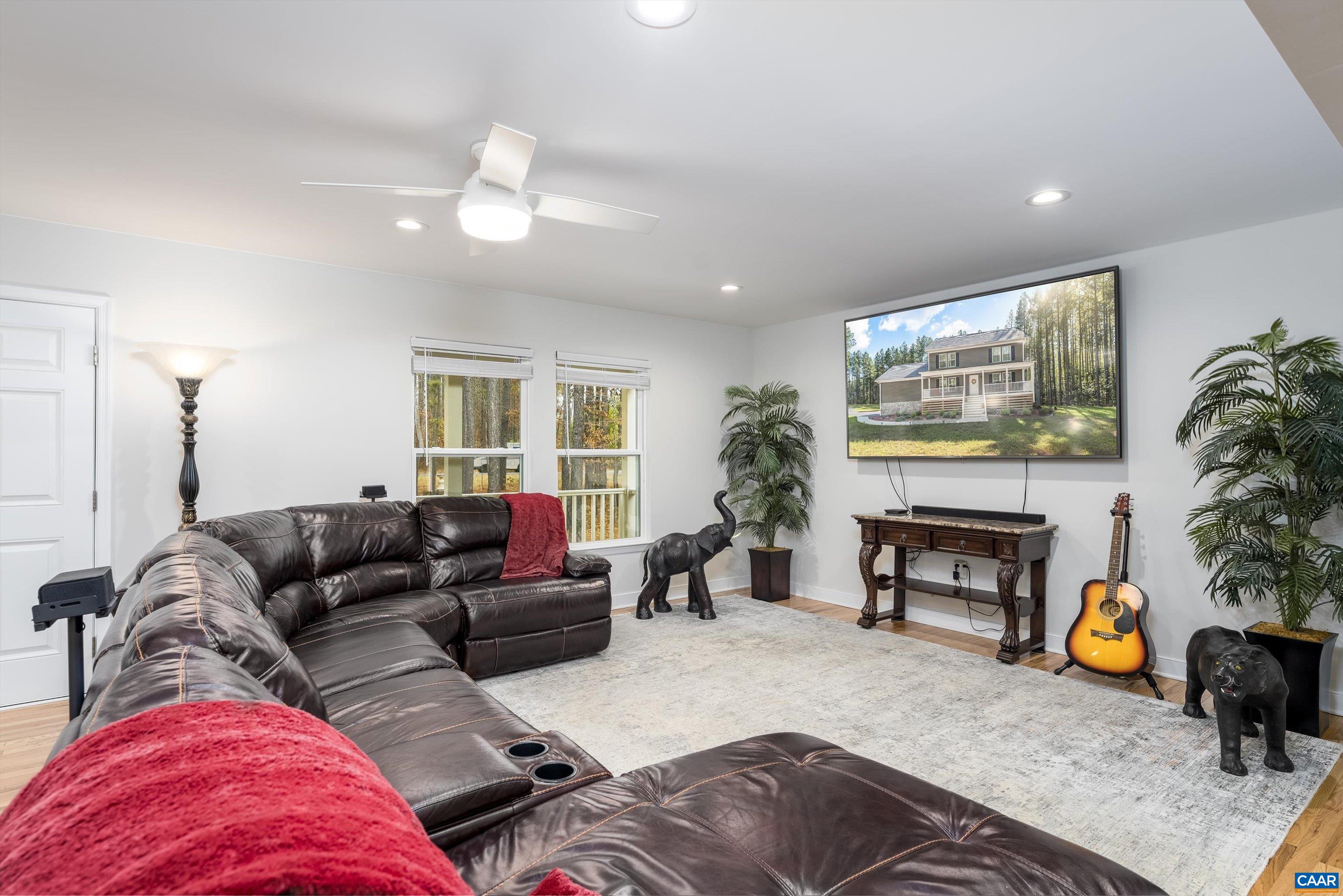 71 Palmer Pl