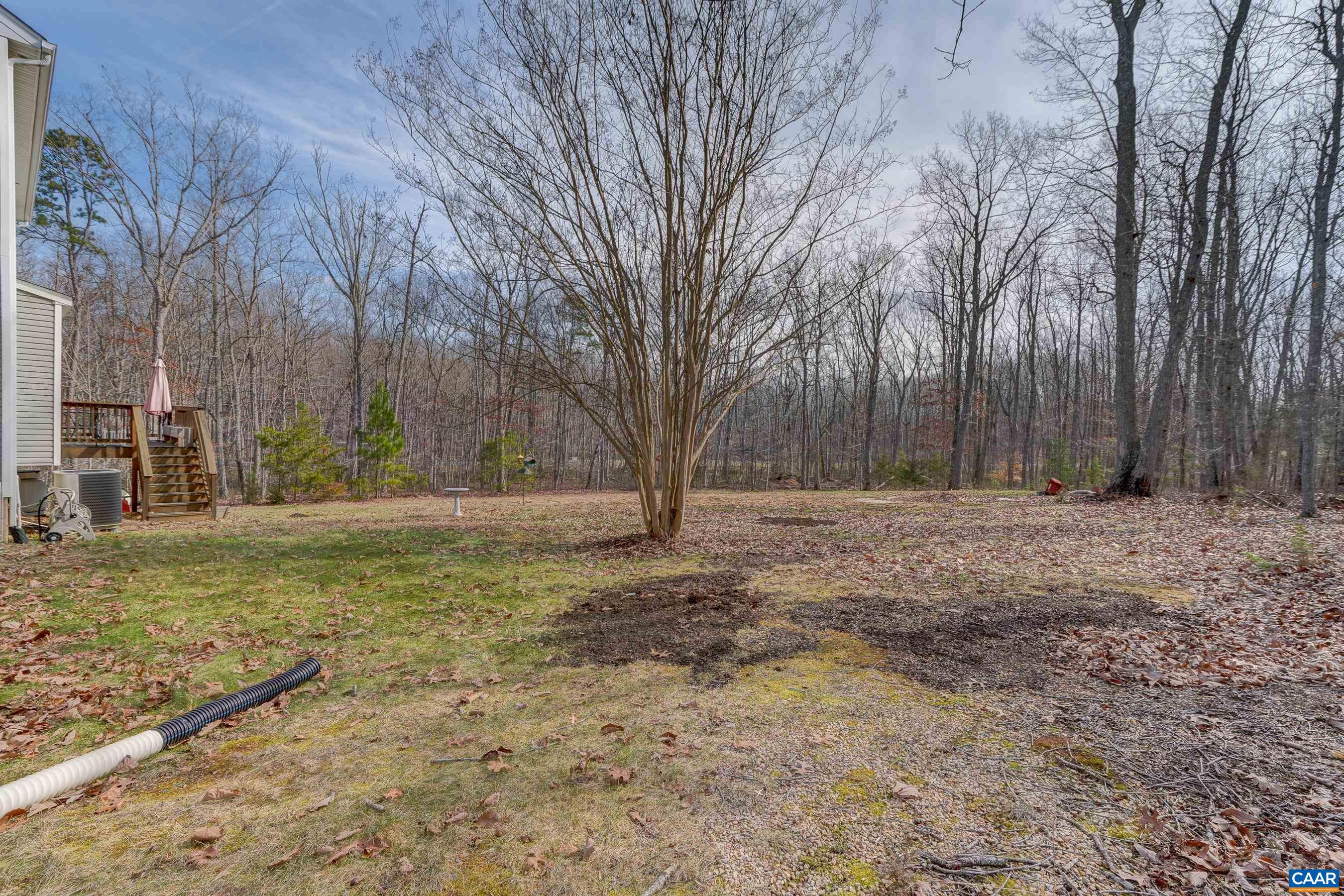 8512 Louisa Rd