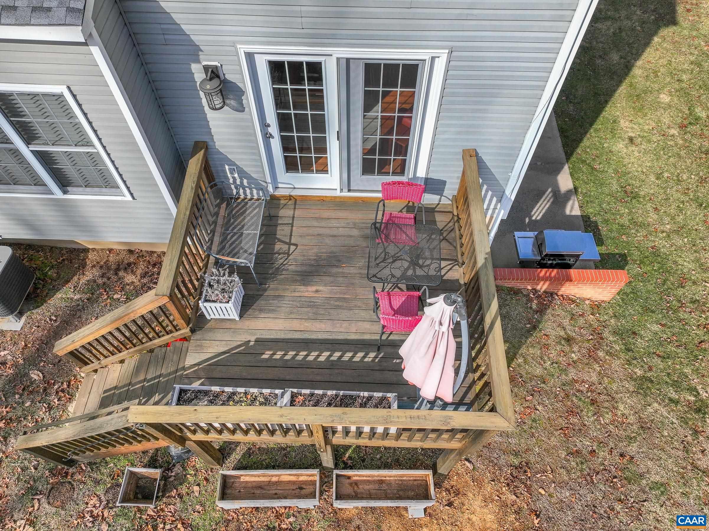 8512 Louisa Rd