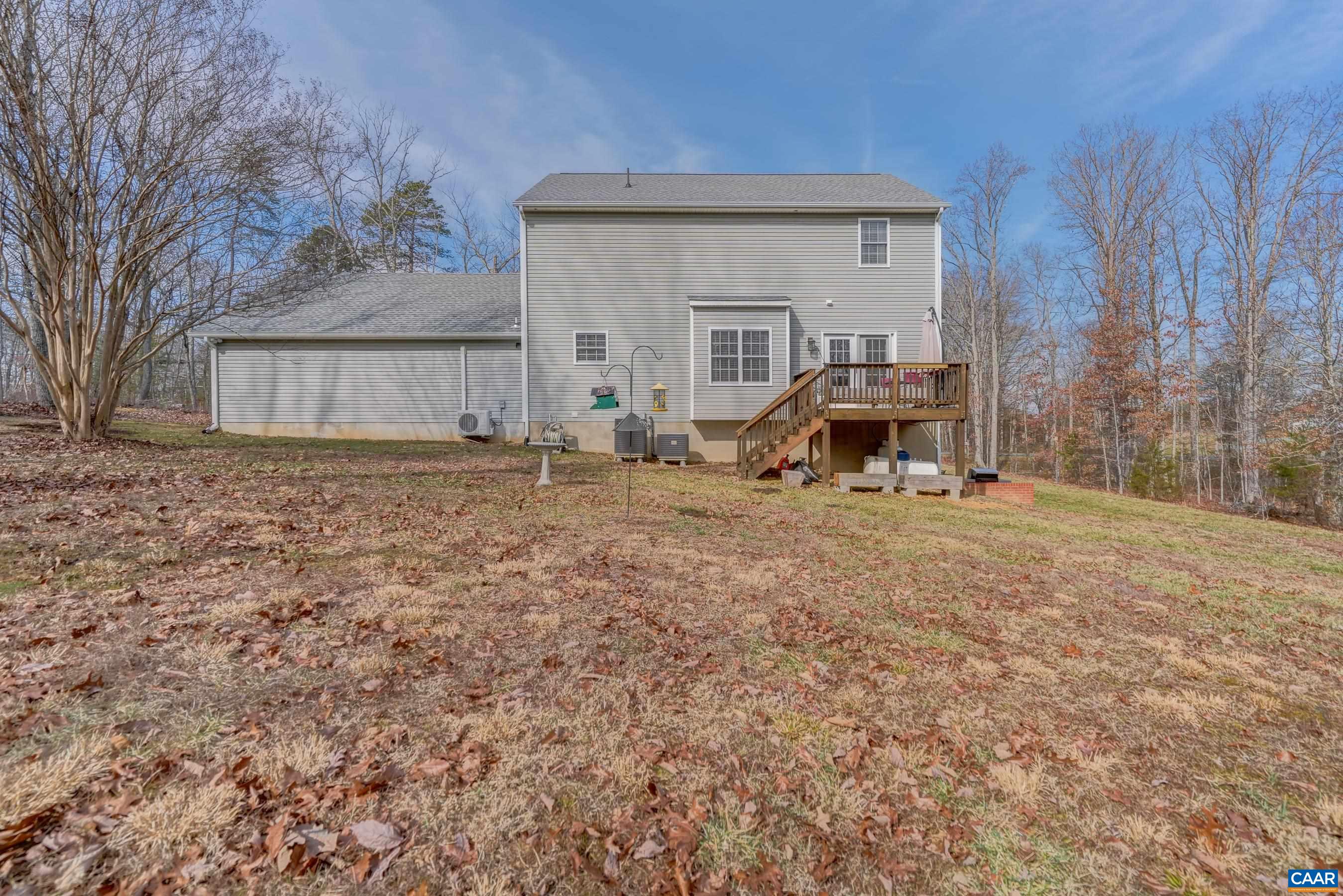 8512 Louisa Rd