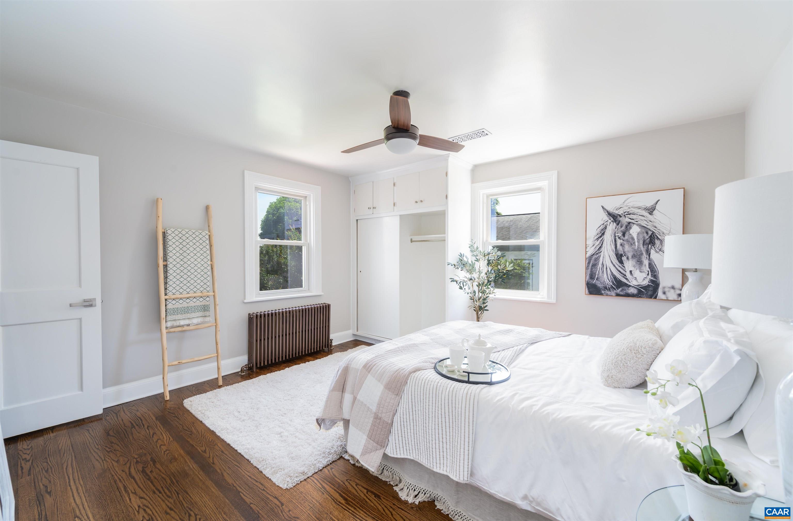 1036 Locust Ave