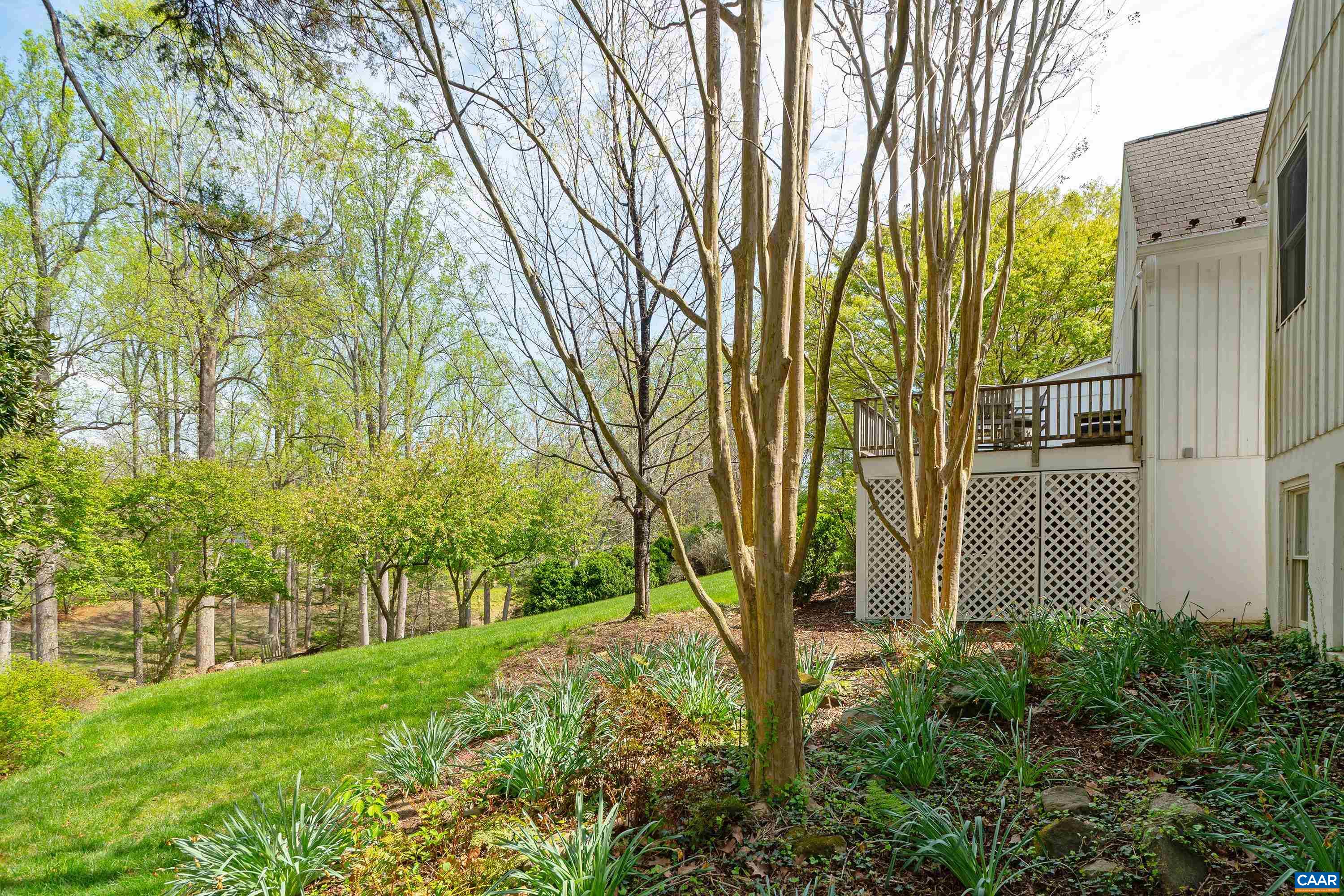 1525 Brook Hill Ln