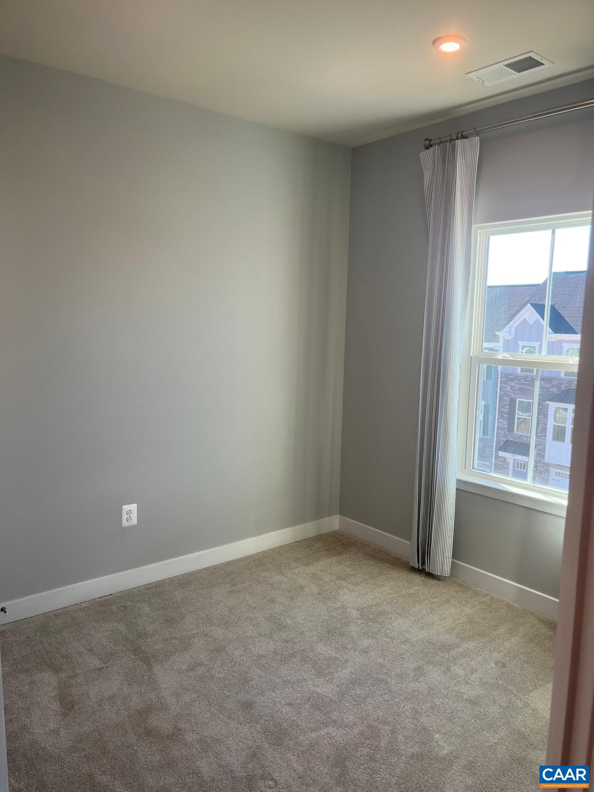 4011 Purple Flora Bnd