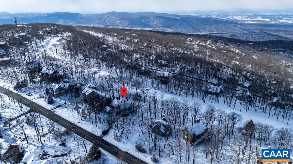 1023 Devils Knob Loop
