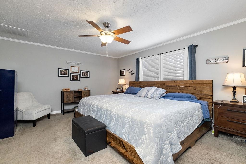 121 Sir Robin Rd