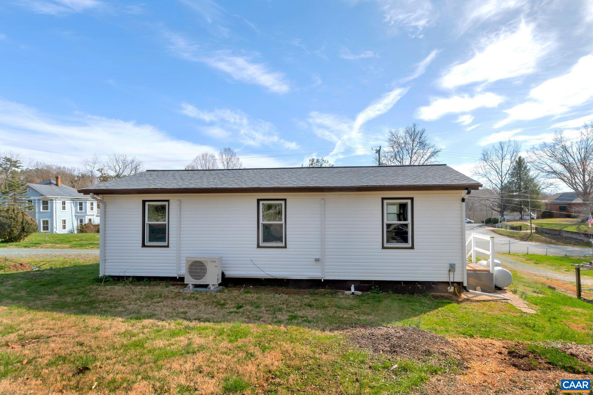 263 Main St