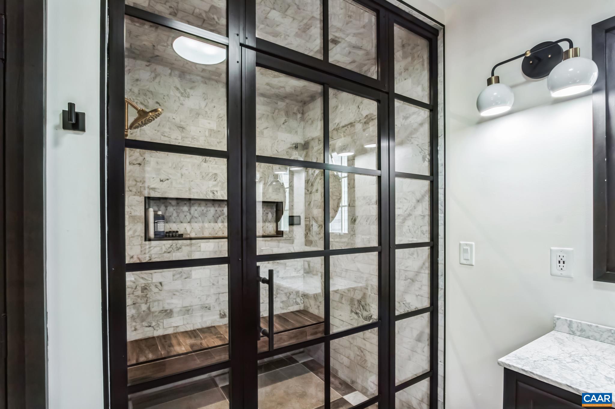 1302 Ponderosa Dr