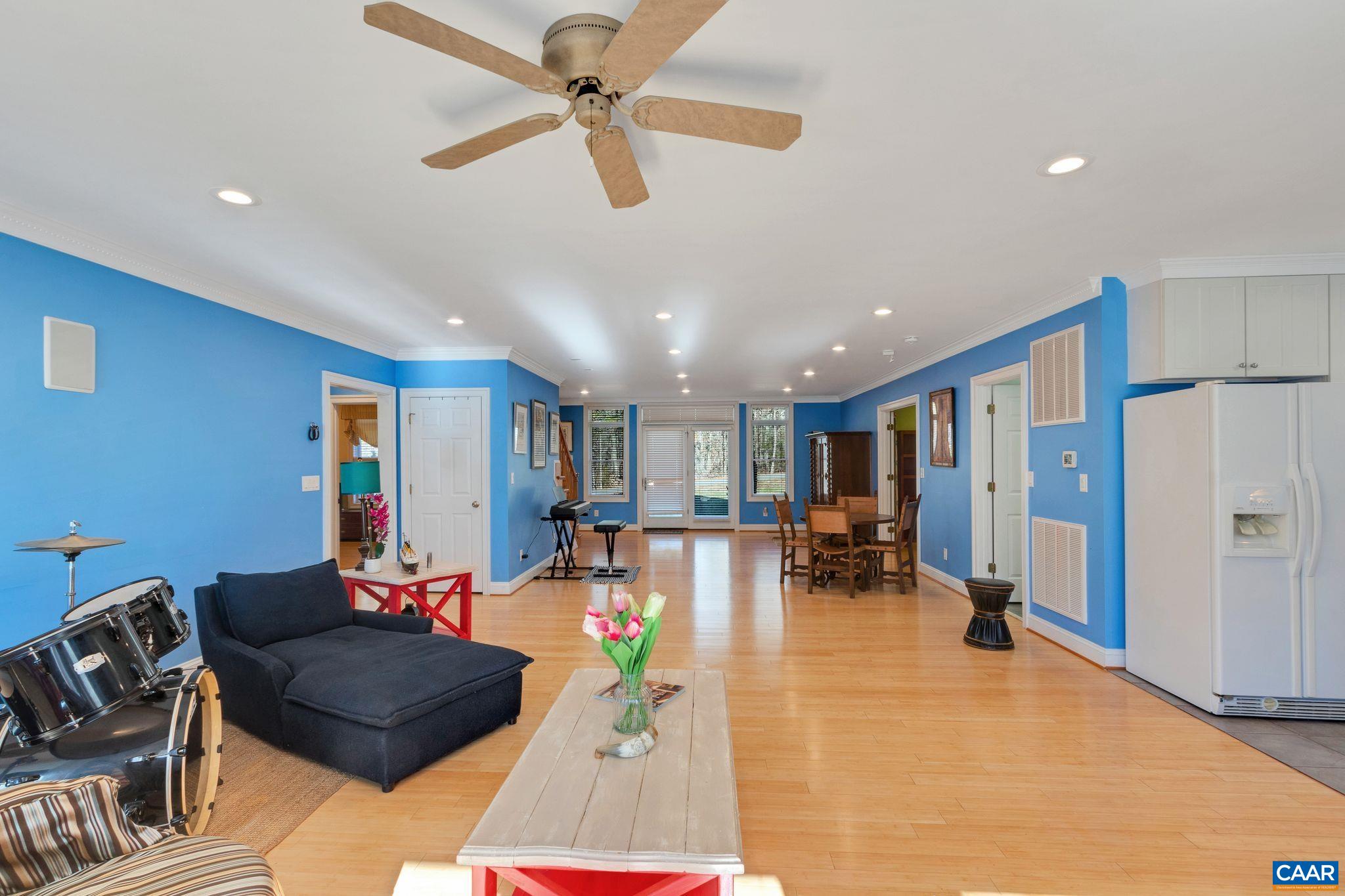 1302 Ponderosa Dr