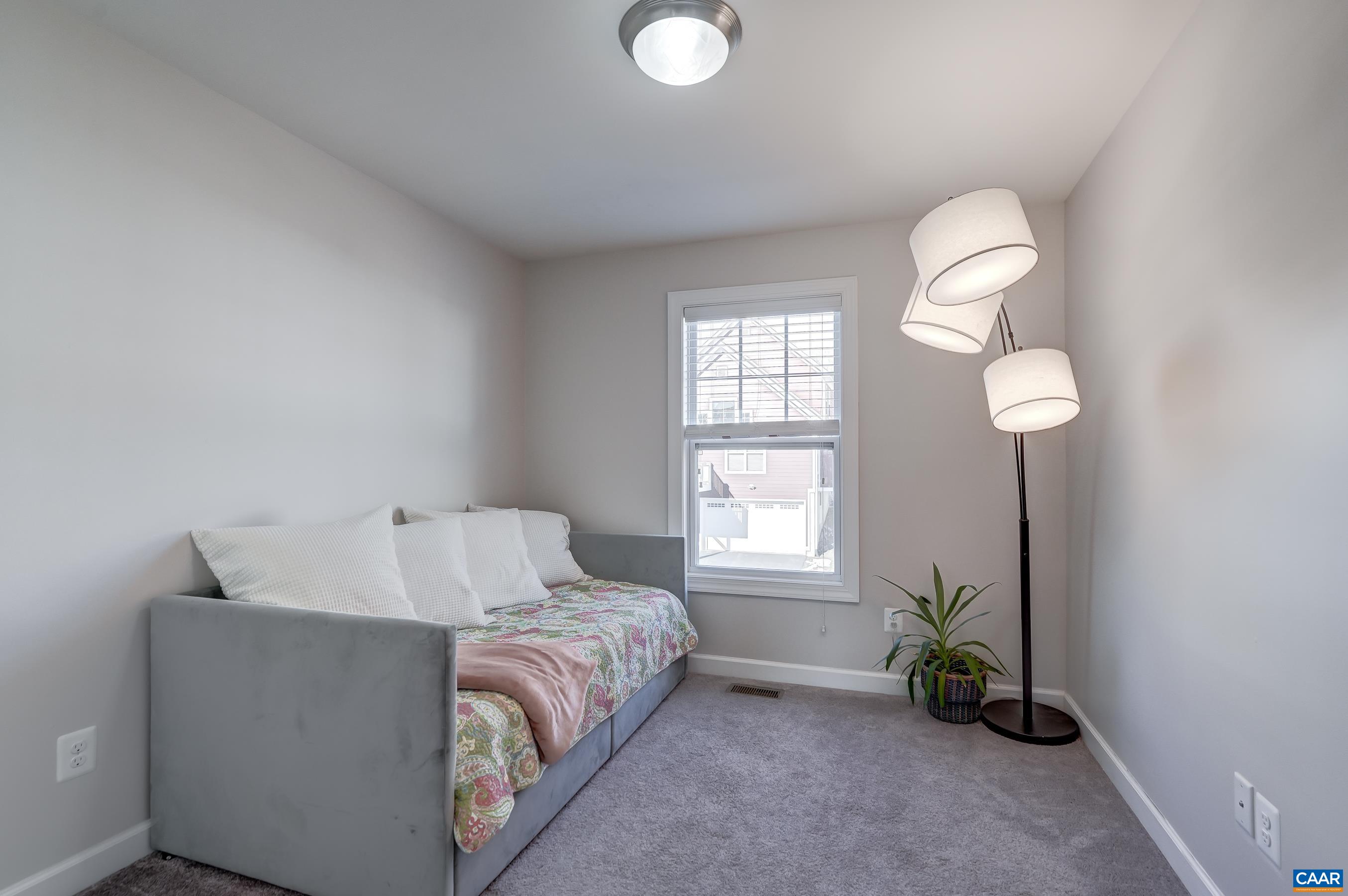 1255 Haden Pl