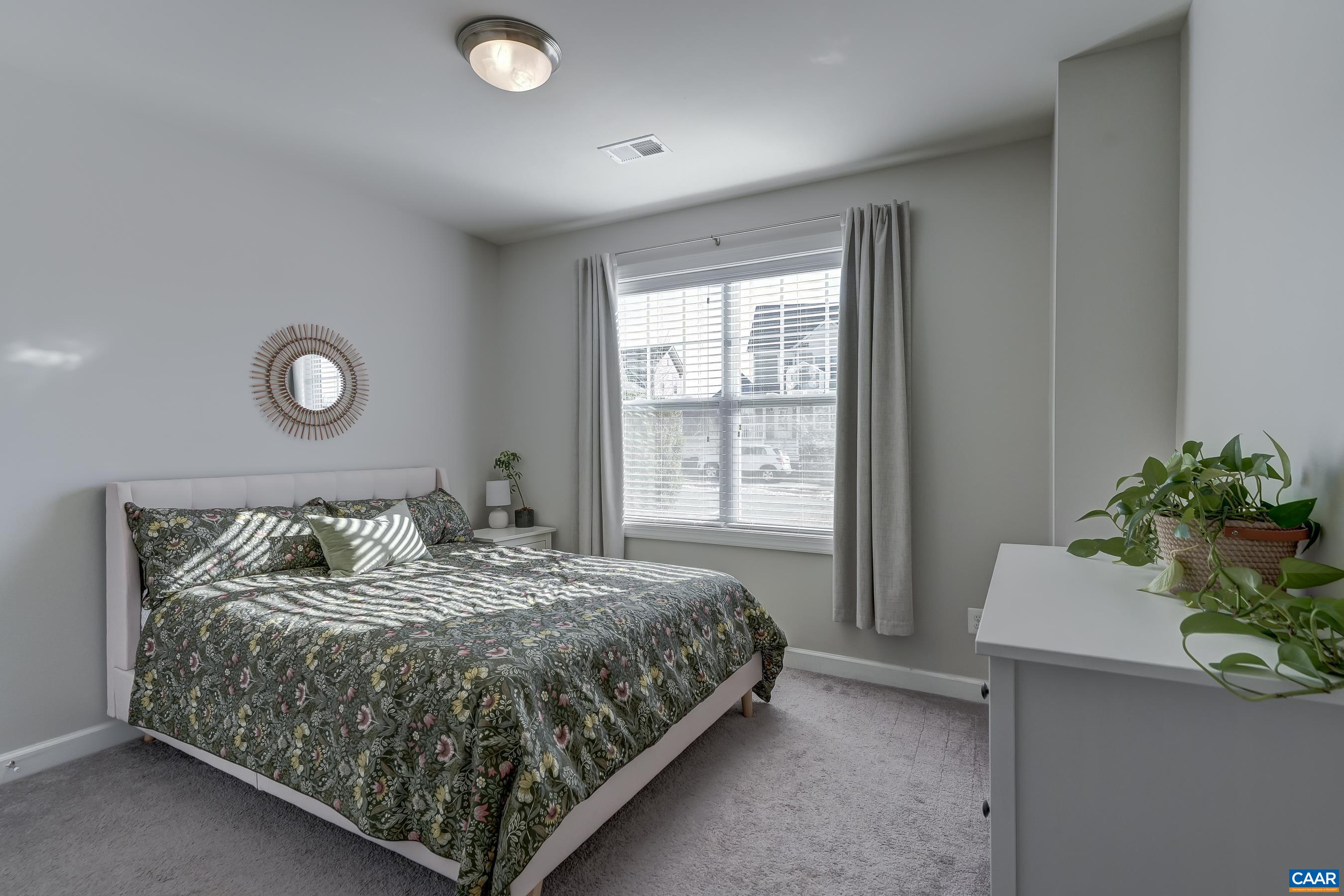 1255 Haden Pl