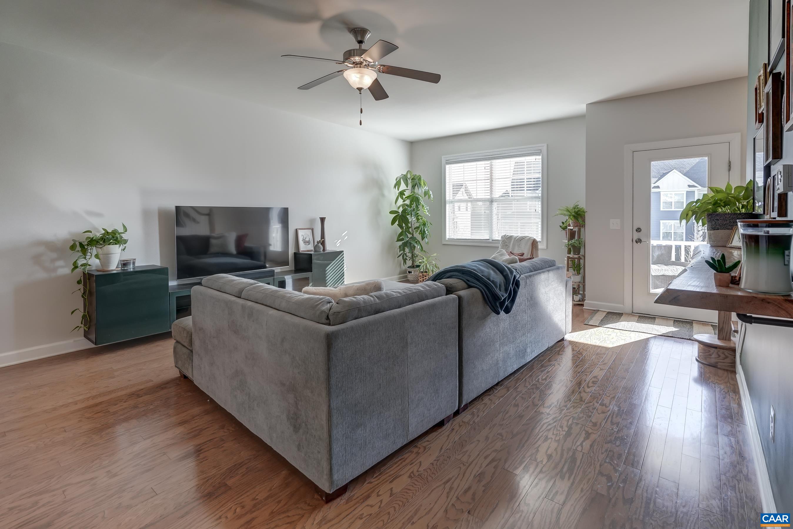 1255 Haden Pl
