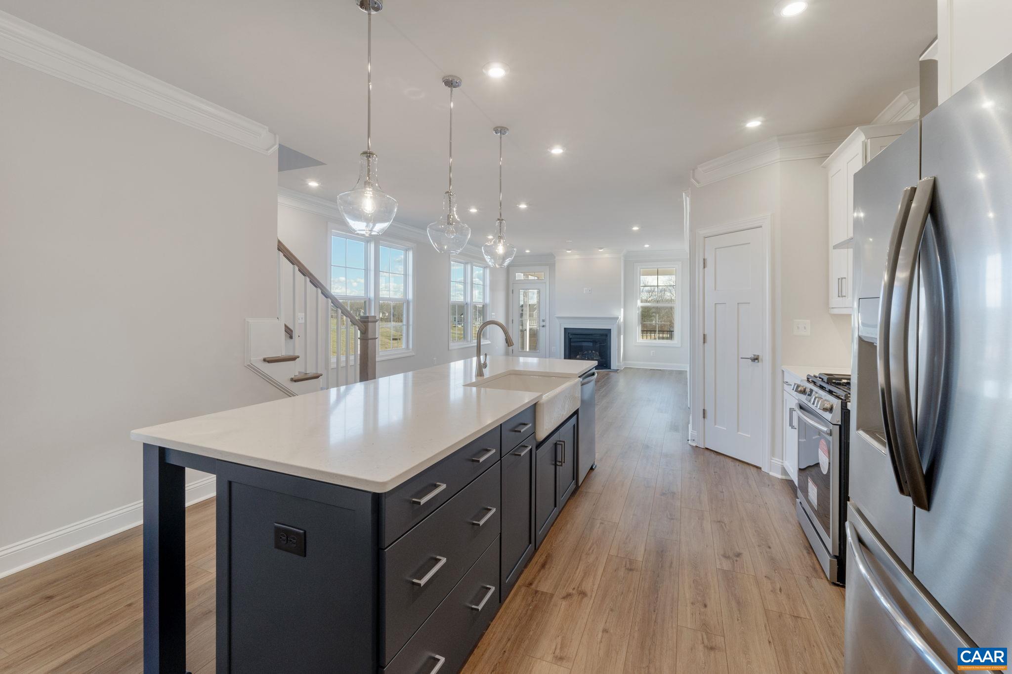 13 Bayberry Ln
