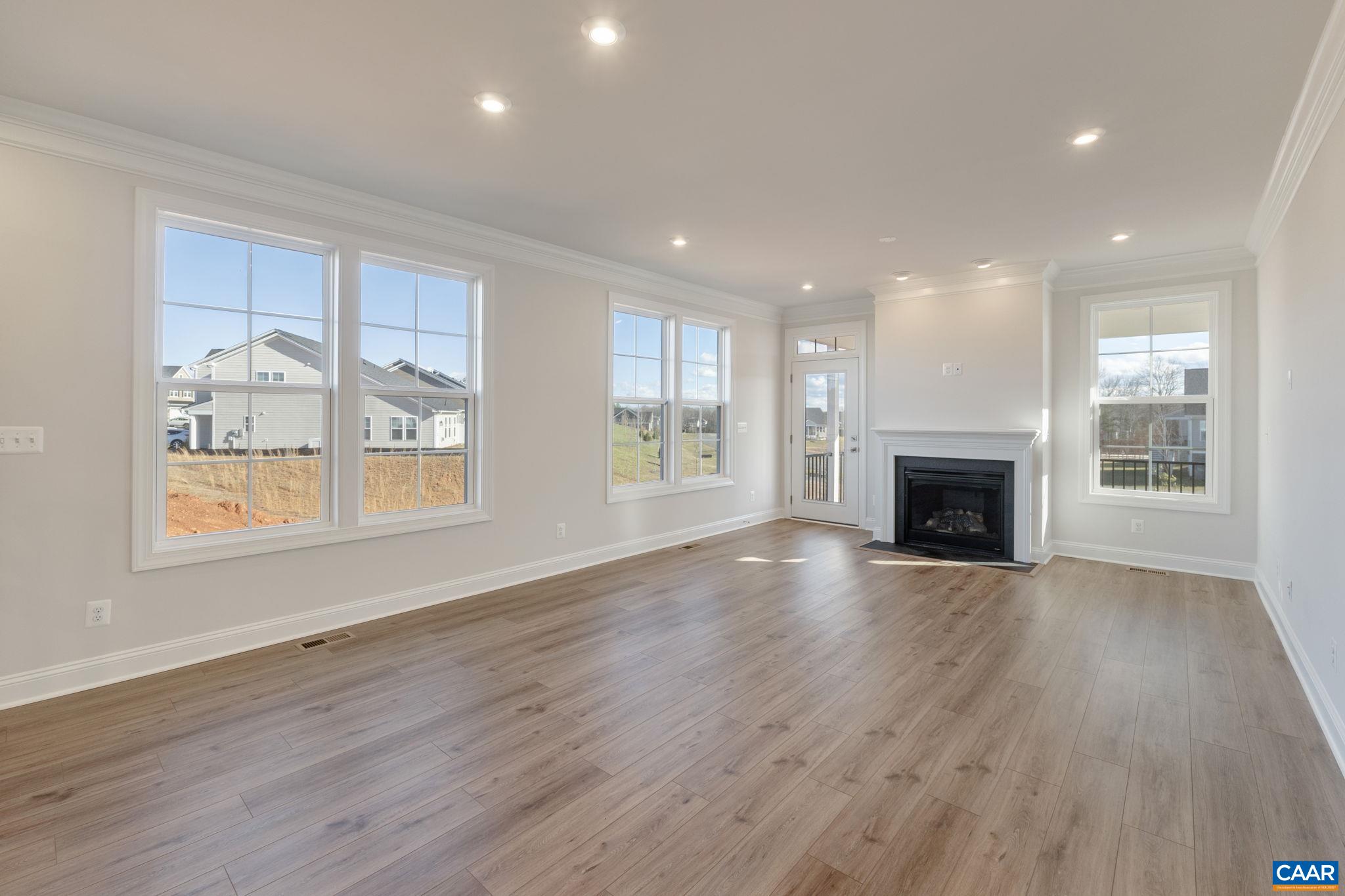 13 Bayberry Ln