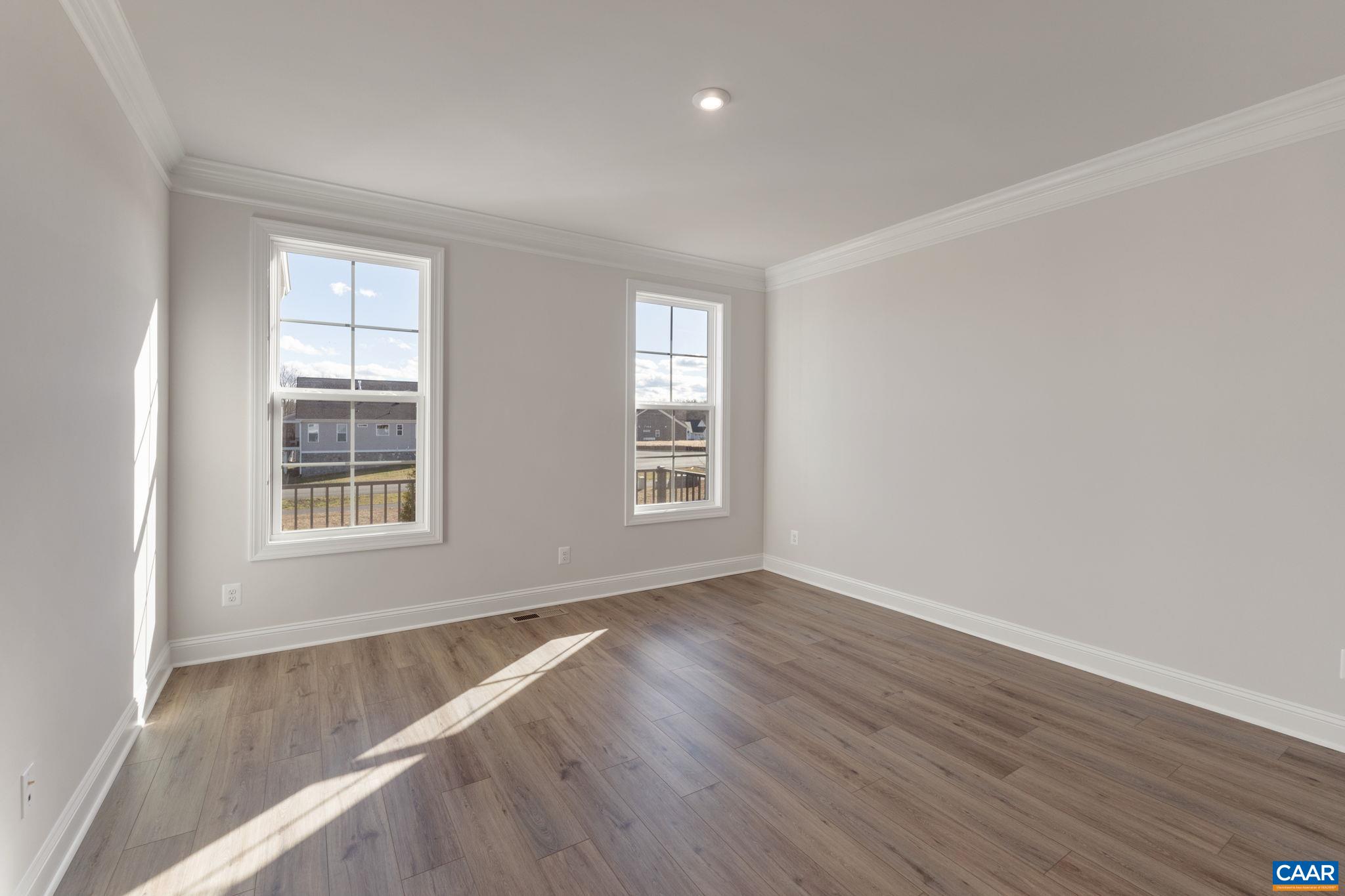 13 Bayberry Ln