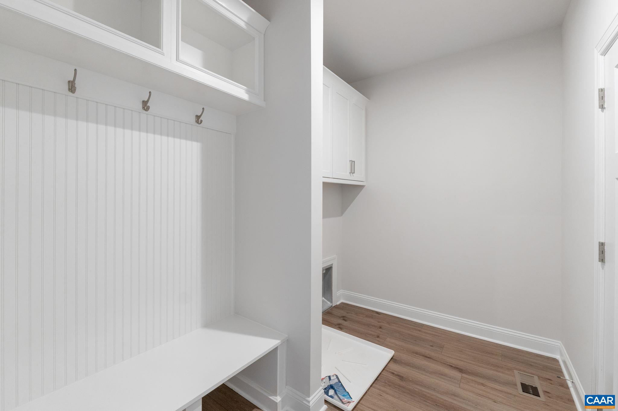 13 Bayberry Ln