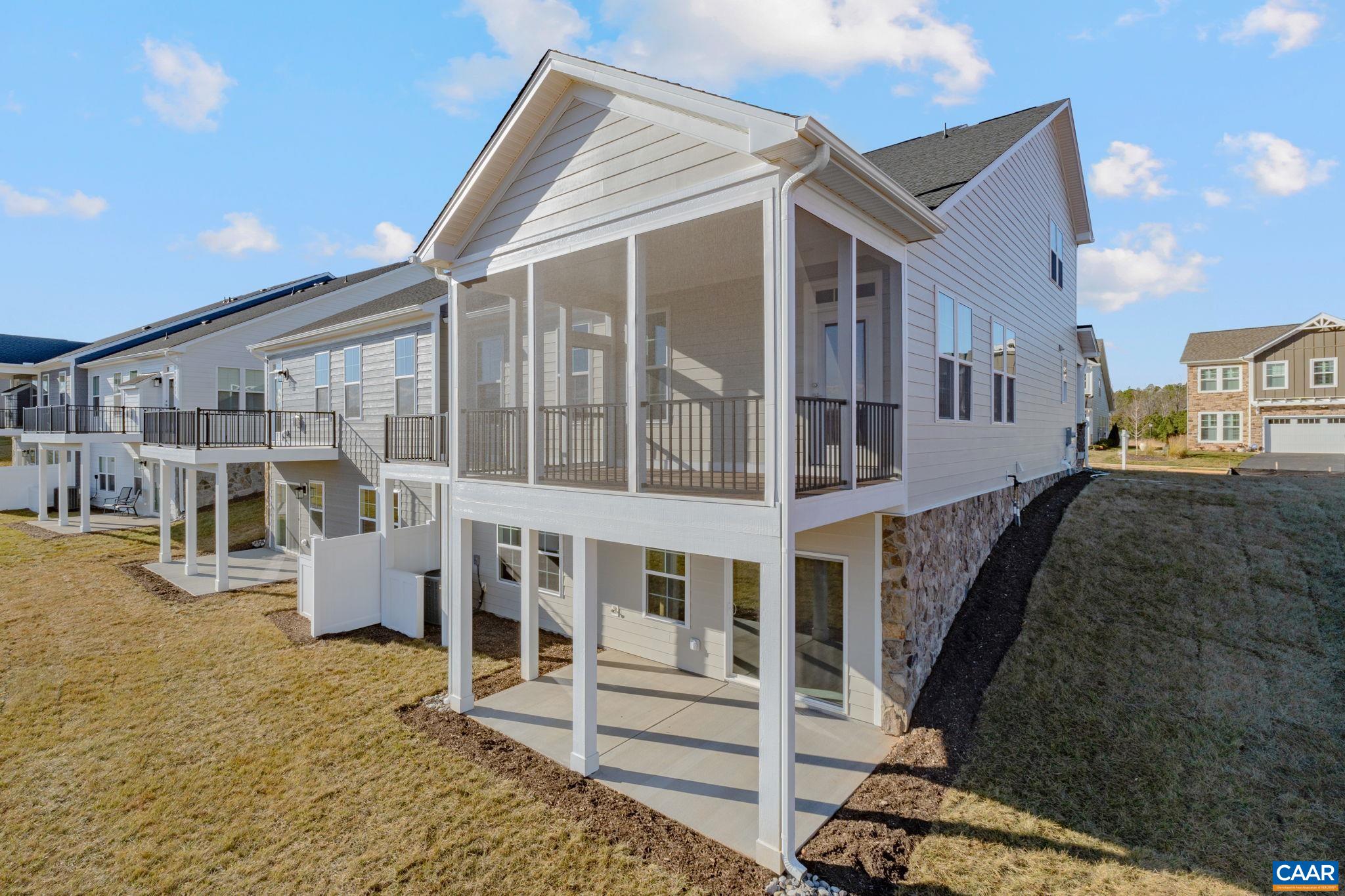 13 Bayberry Ln