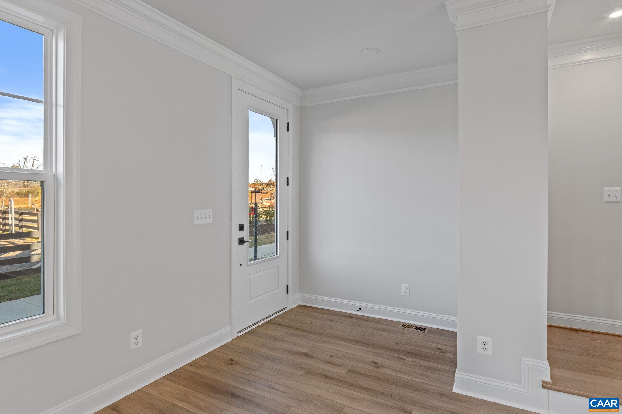 93 Park Ridge Dr