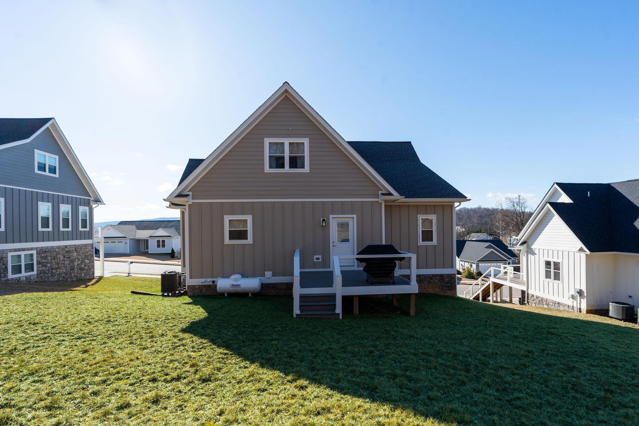 39 Mcilwee Ln