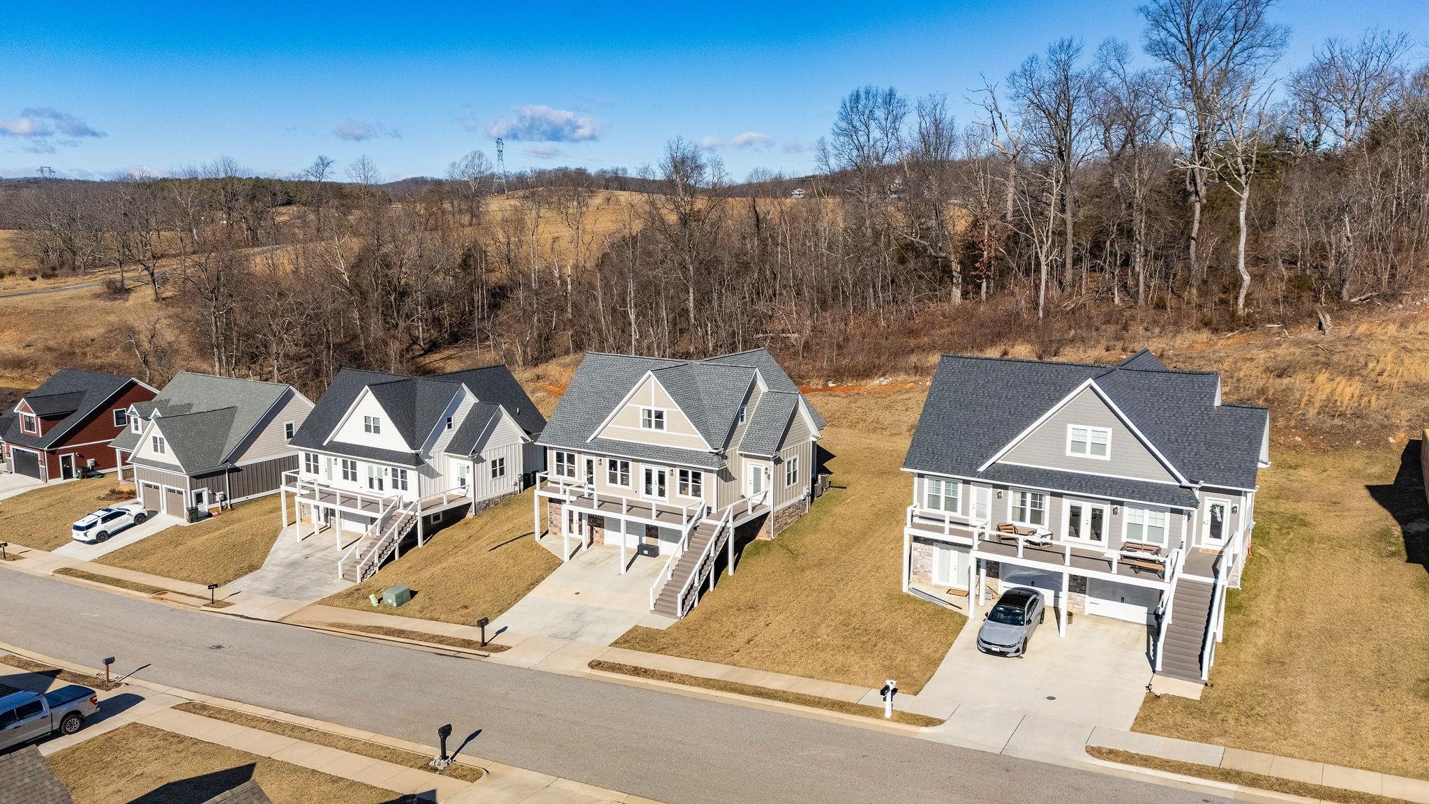 39 Mcilwee Ln