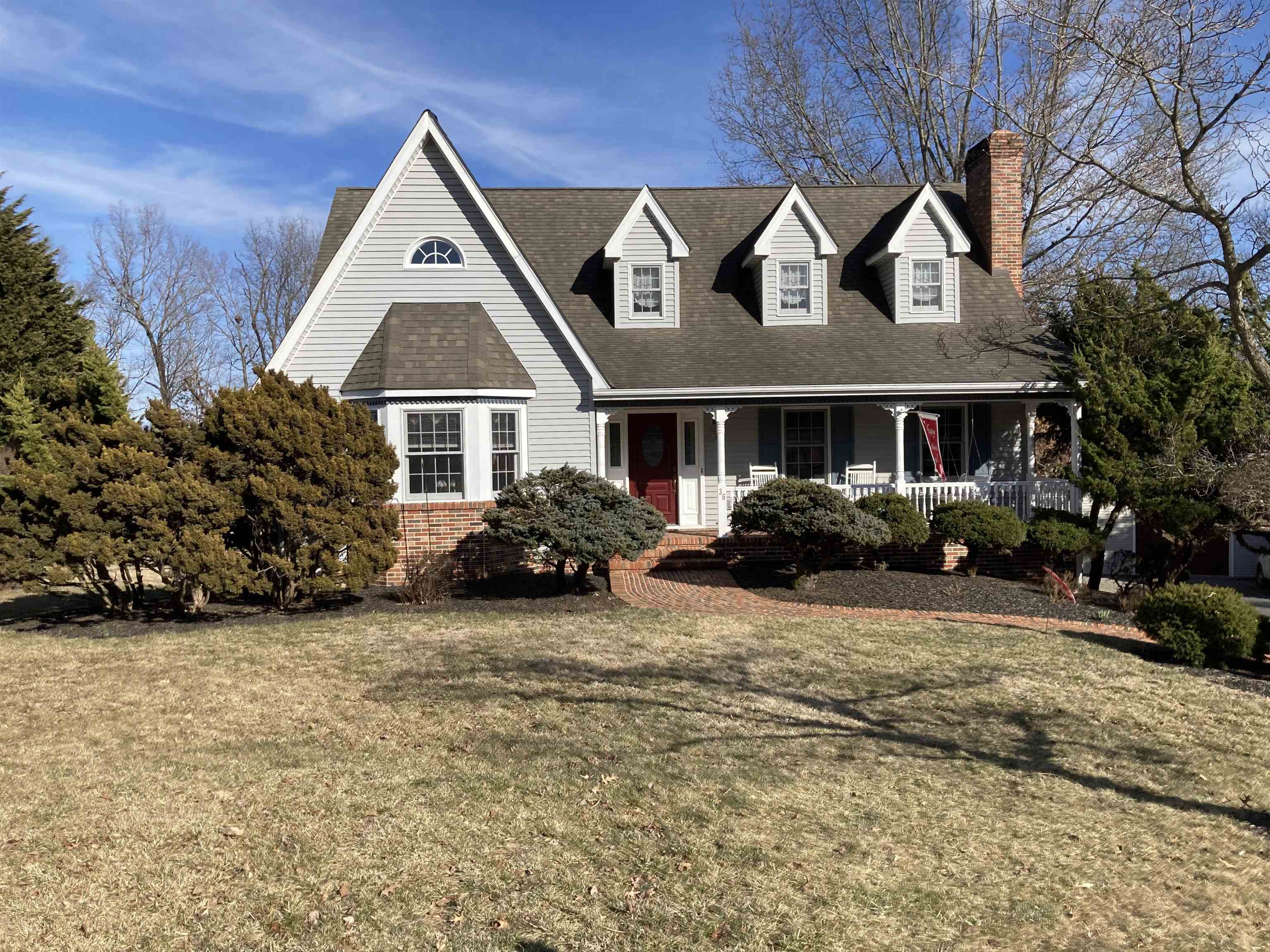 36 Spring Ct