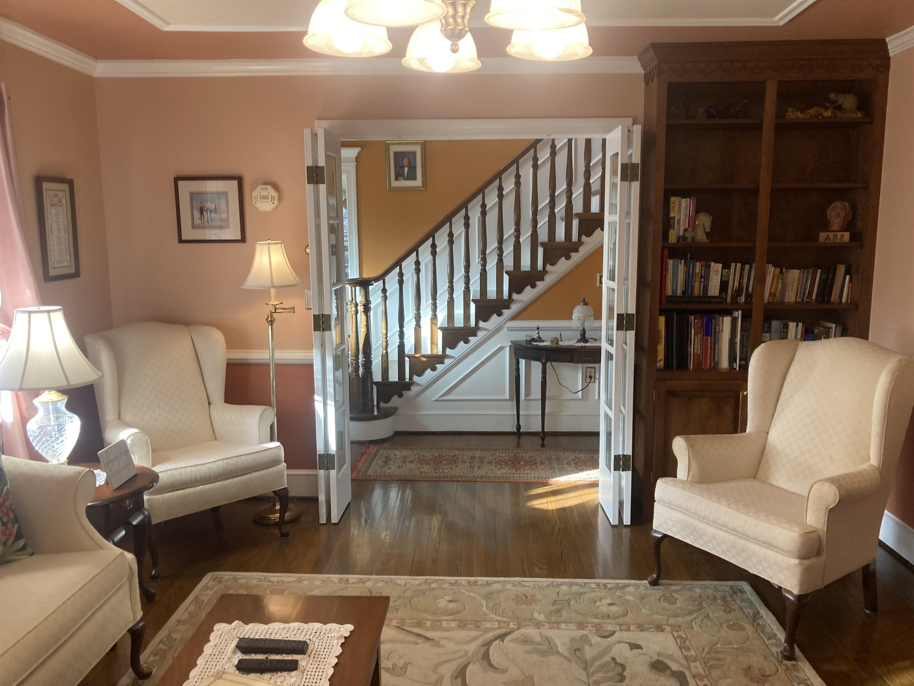 36 Spring Ct