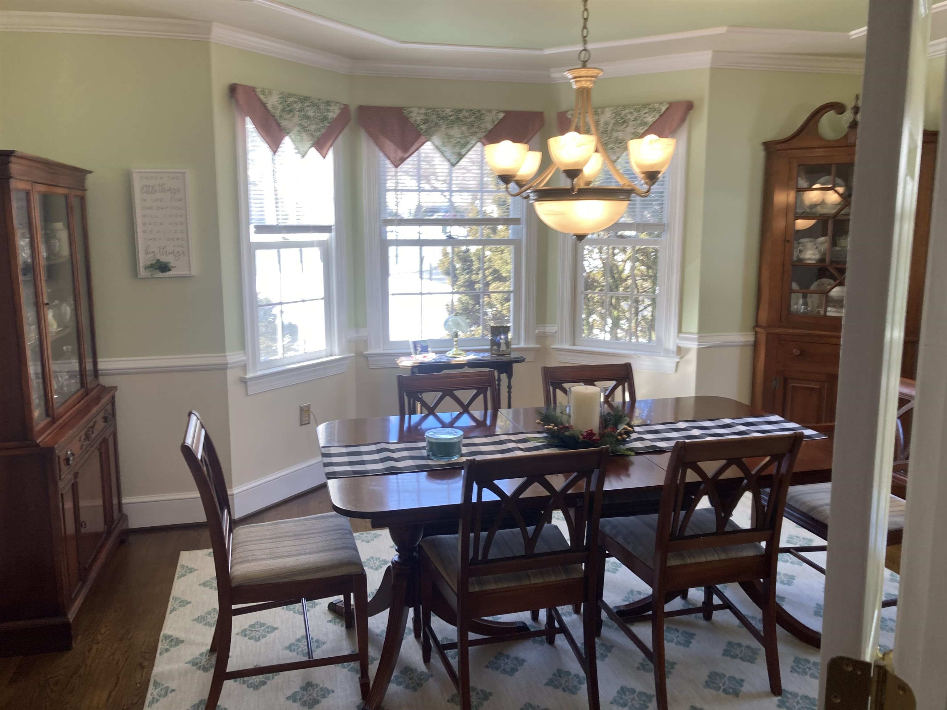 36 Spring Ct