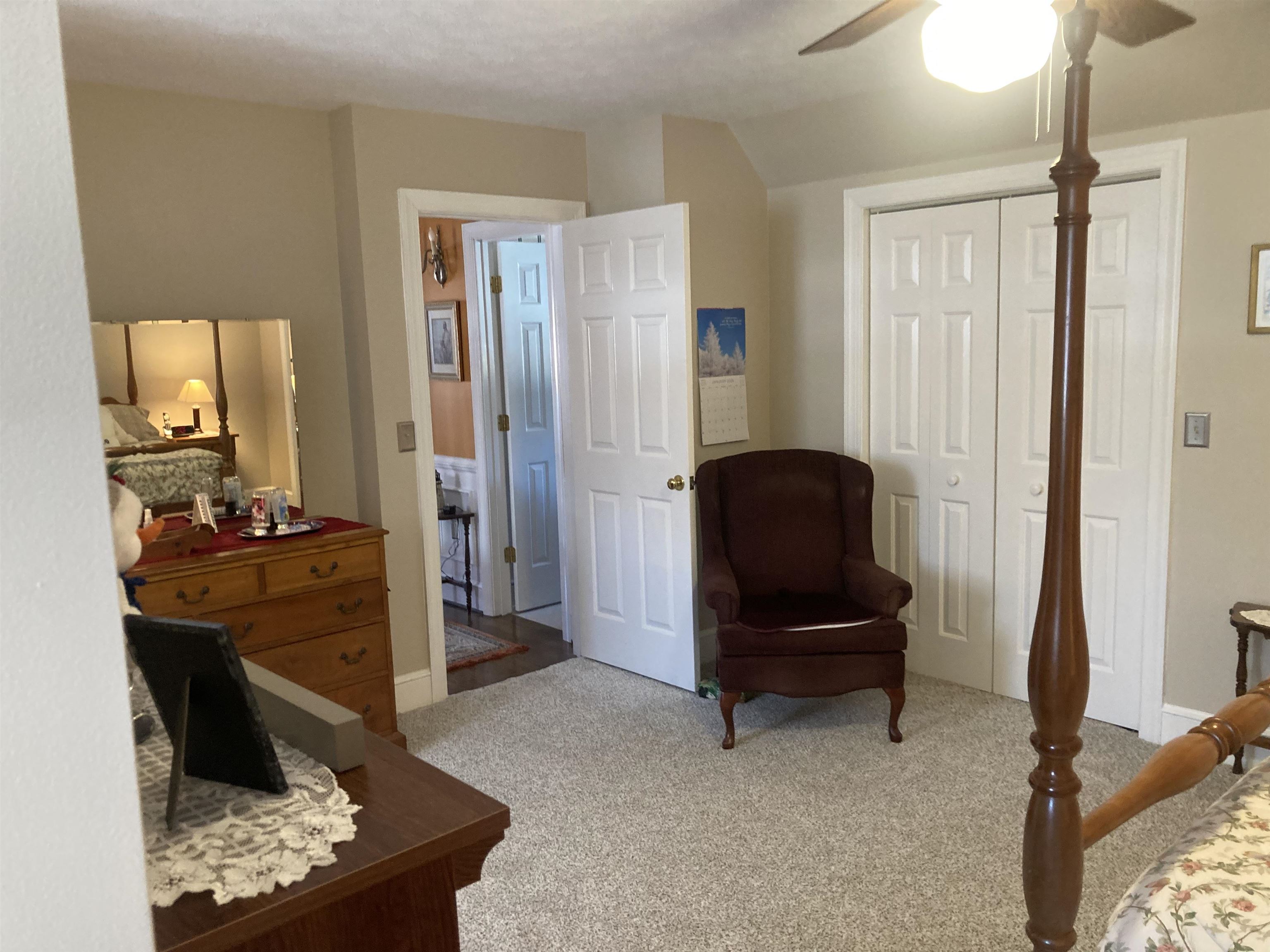 36 Spring Ct