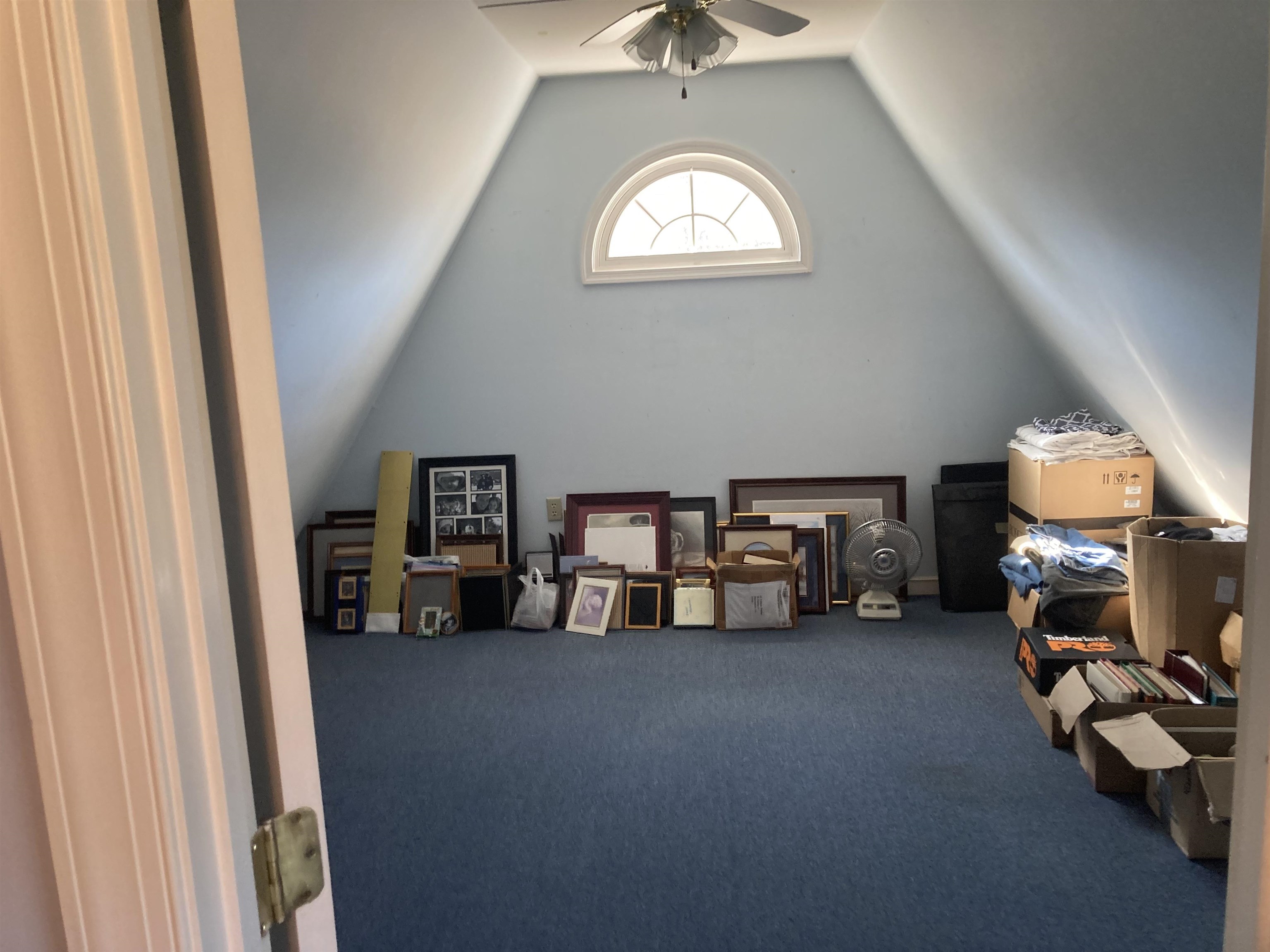 36 Spring Ct