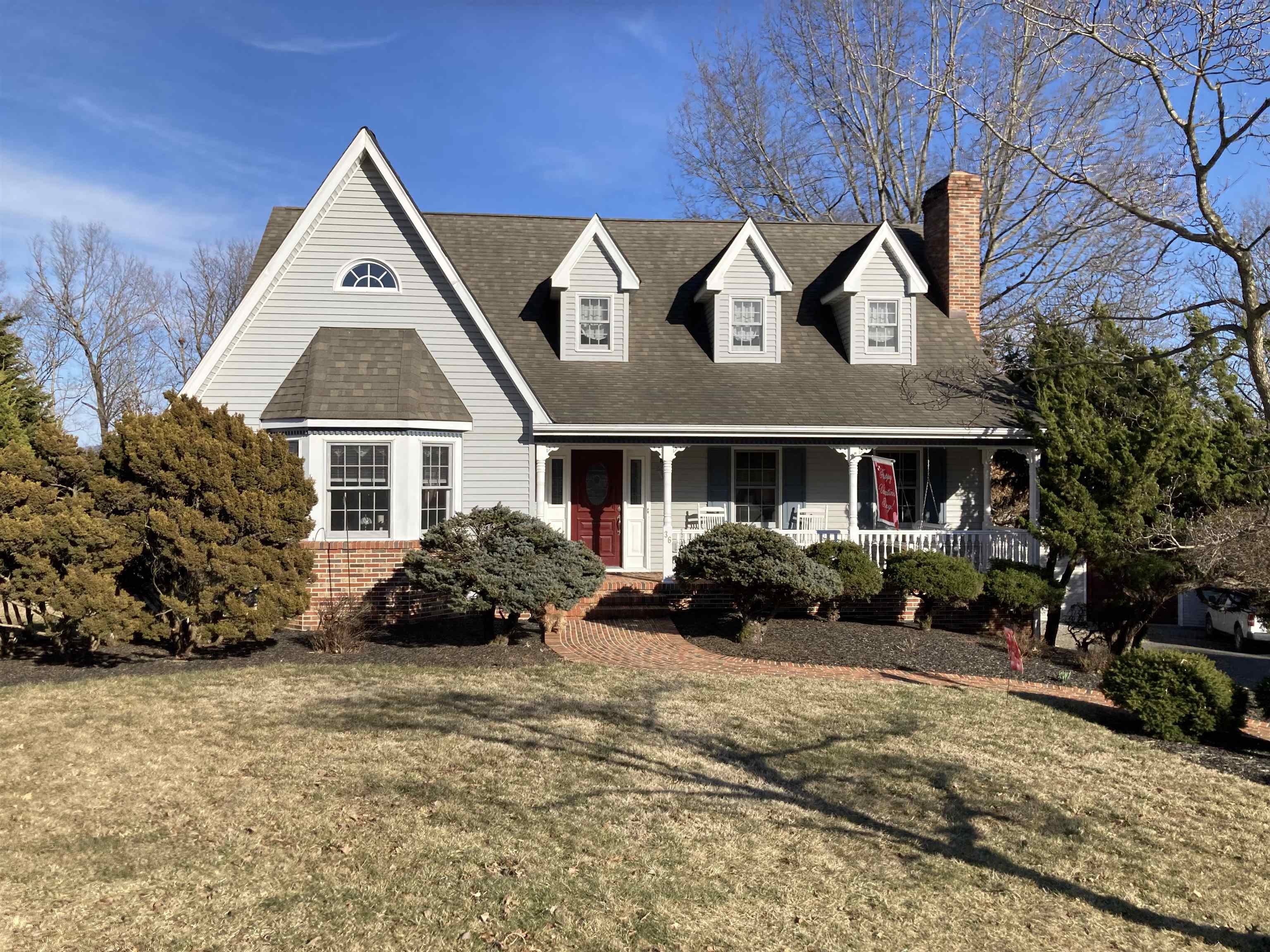 36 Spring Ct