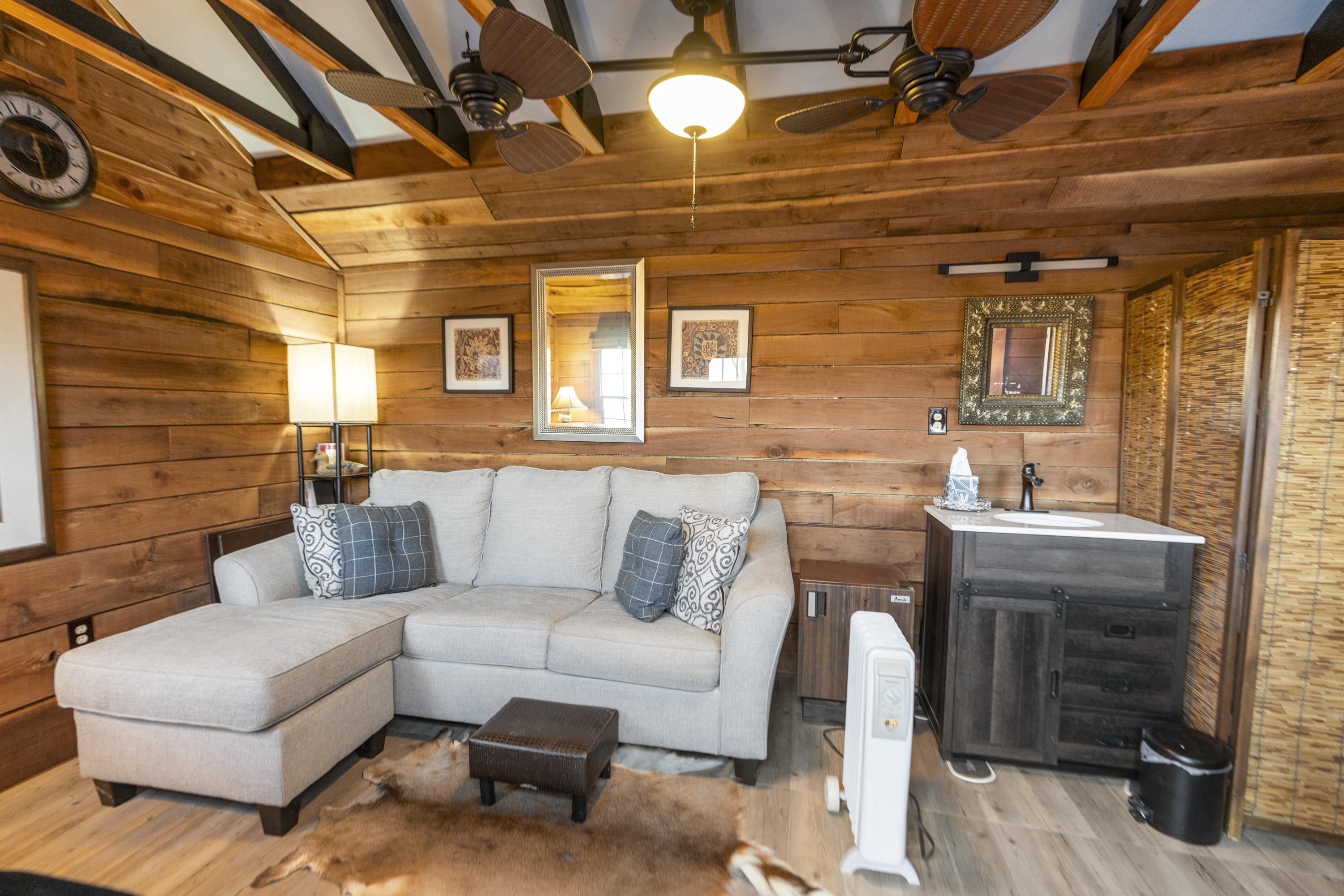 2665 Deerfield Valley Rd