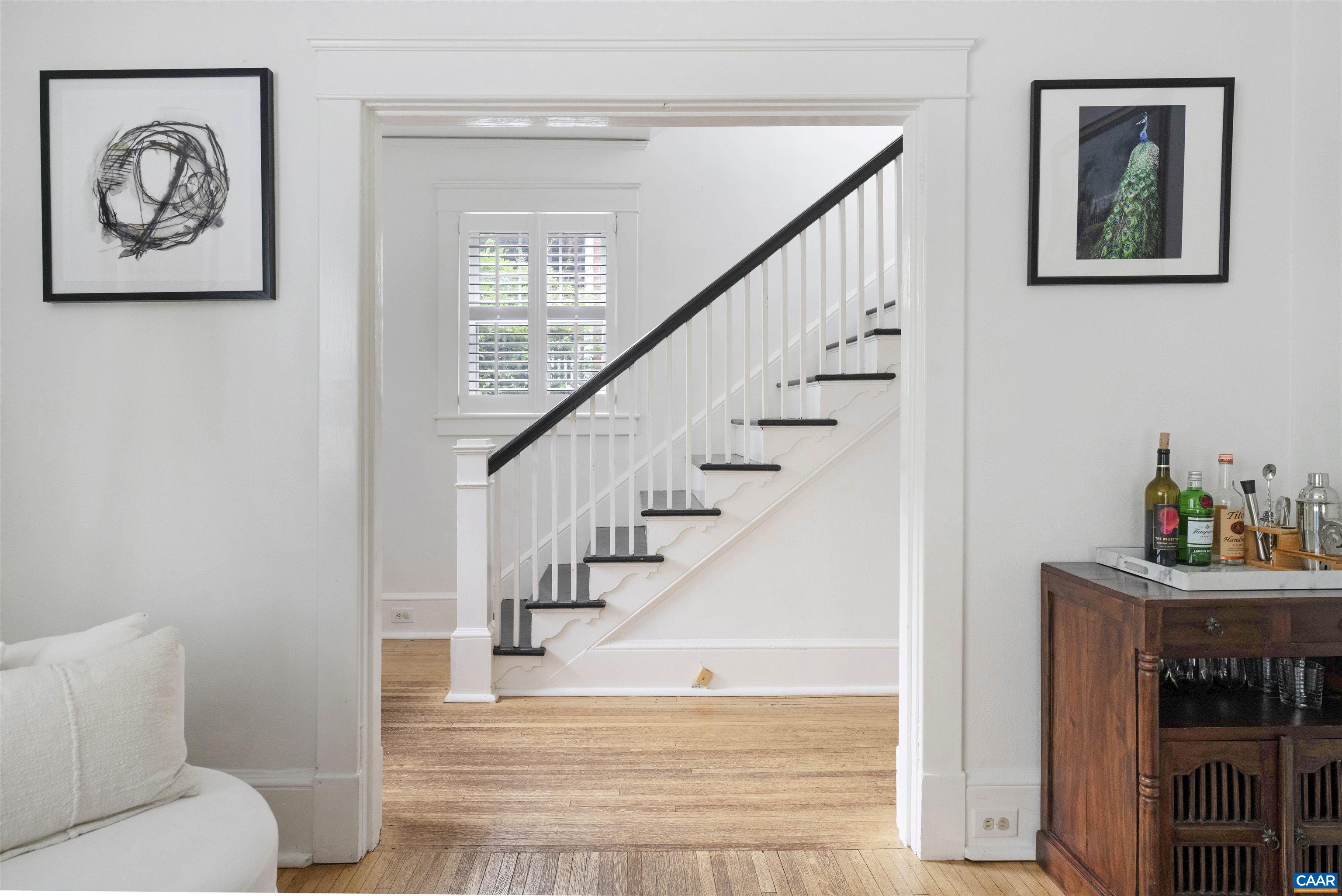 883 Locust Ave