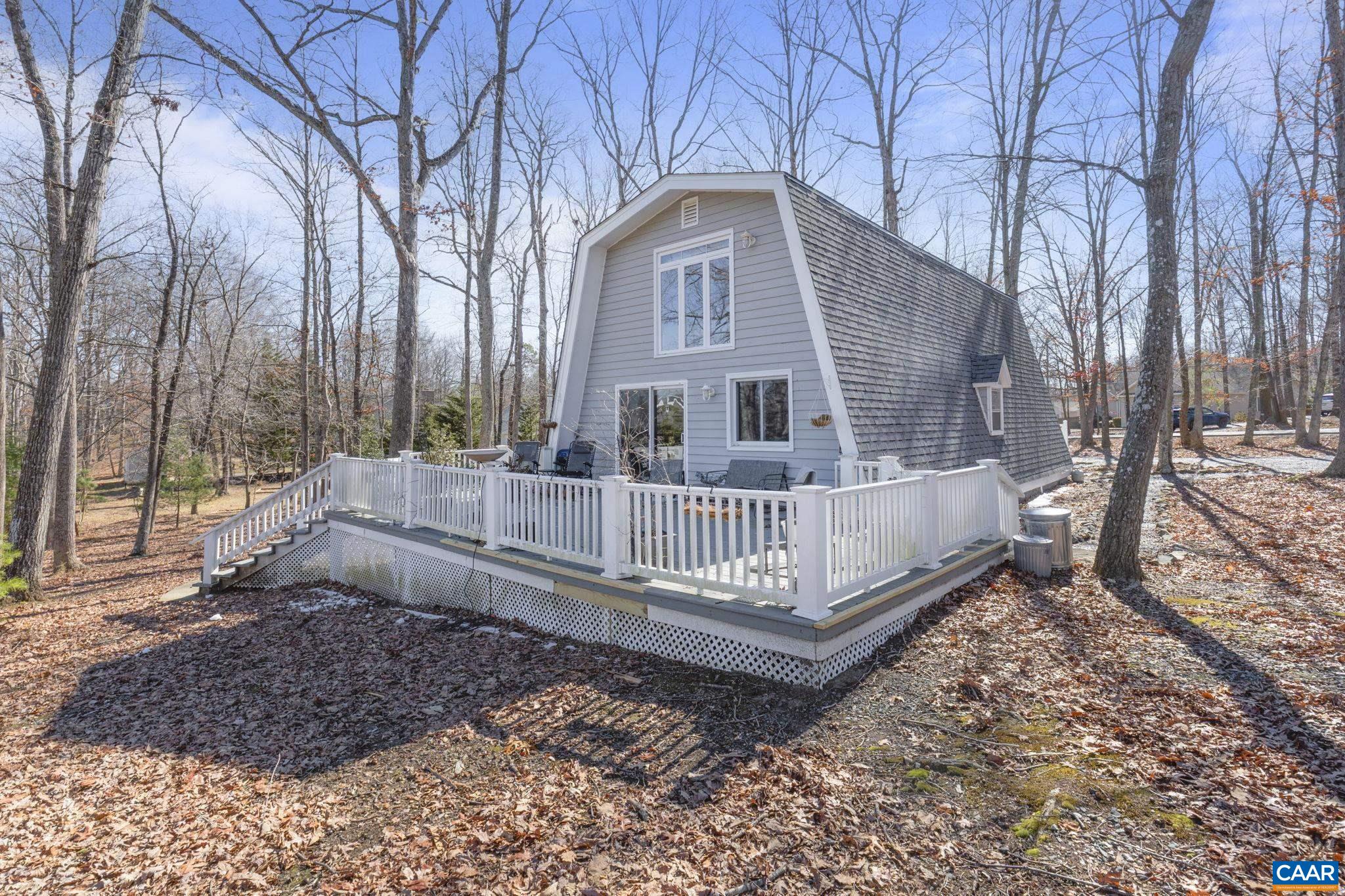 49 Bunker Blvd