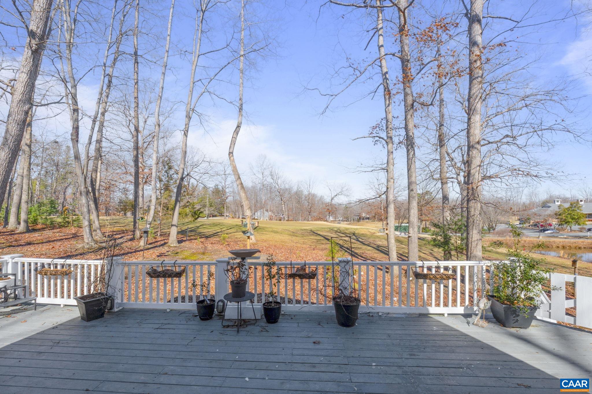 49 Bunker Blvd