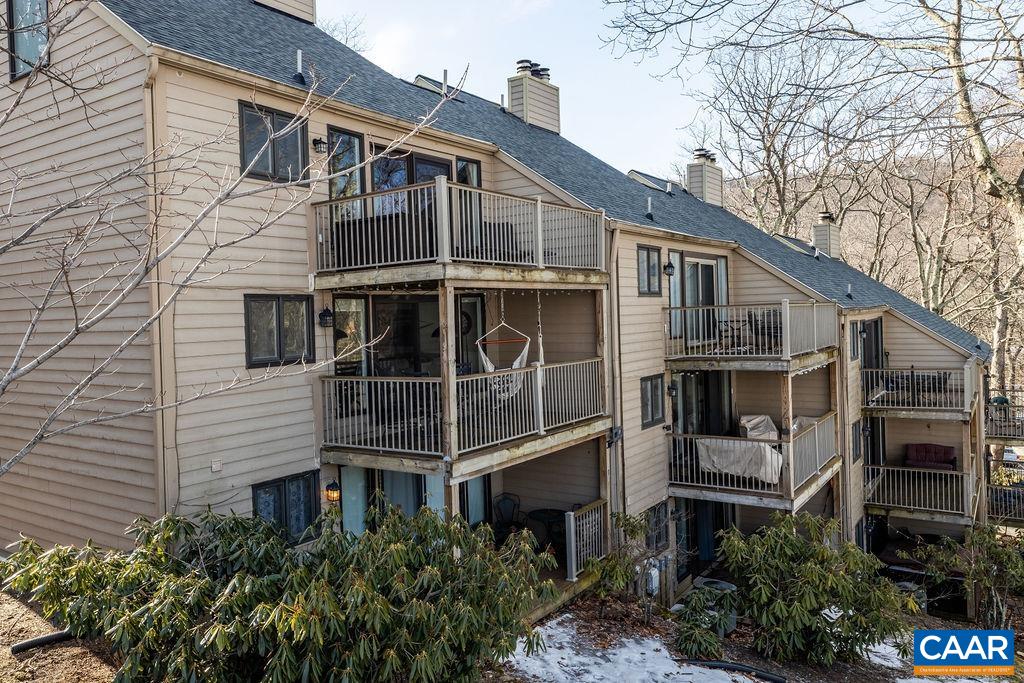 141 Eagles Ct Condos