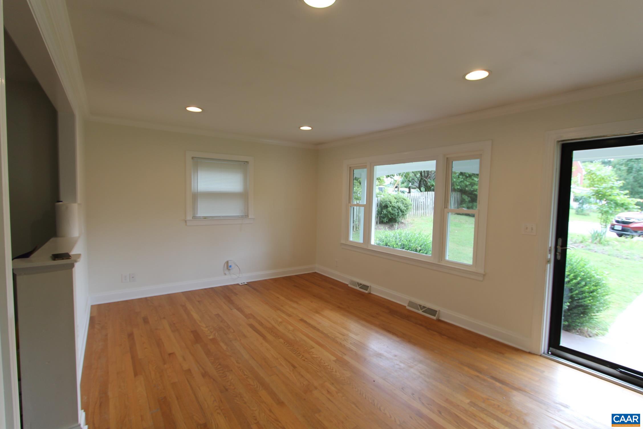 616 Elizabeth Ave