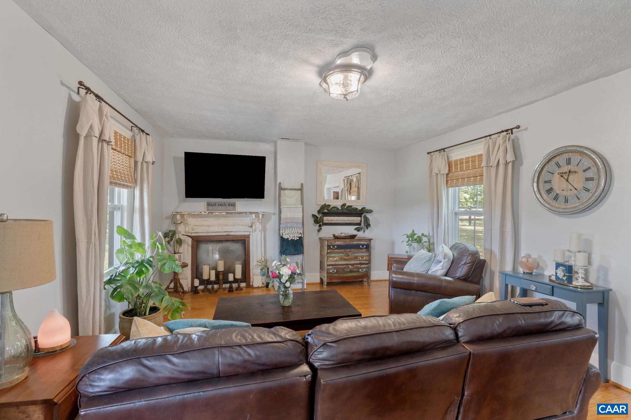 266 Buck Mountain Rd