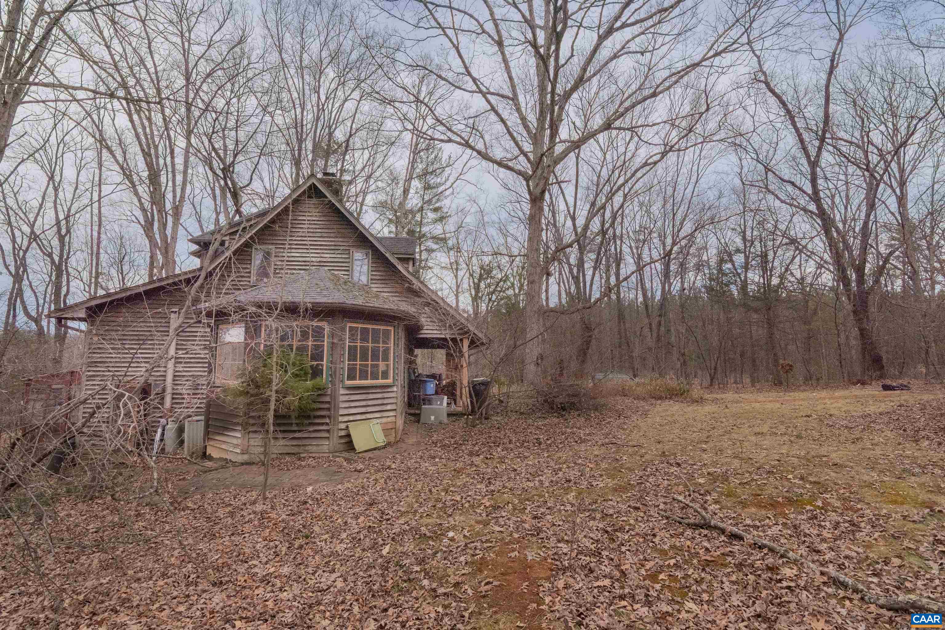4075 Clark Rd