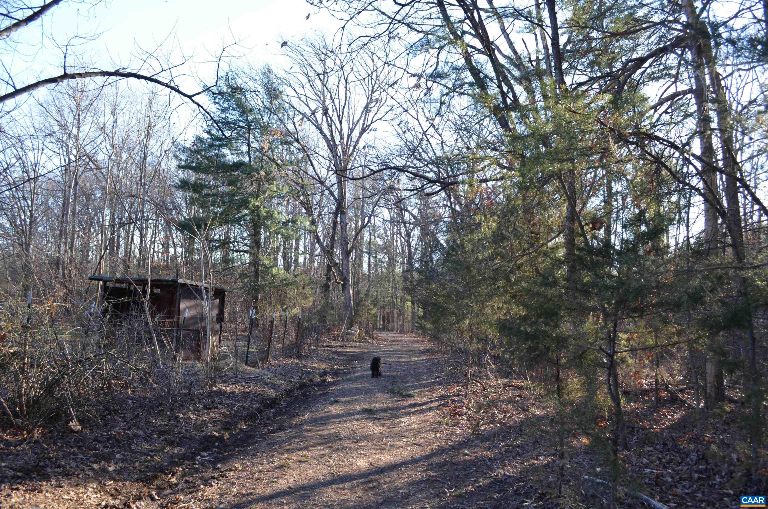 4075 Clark Rd
