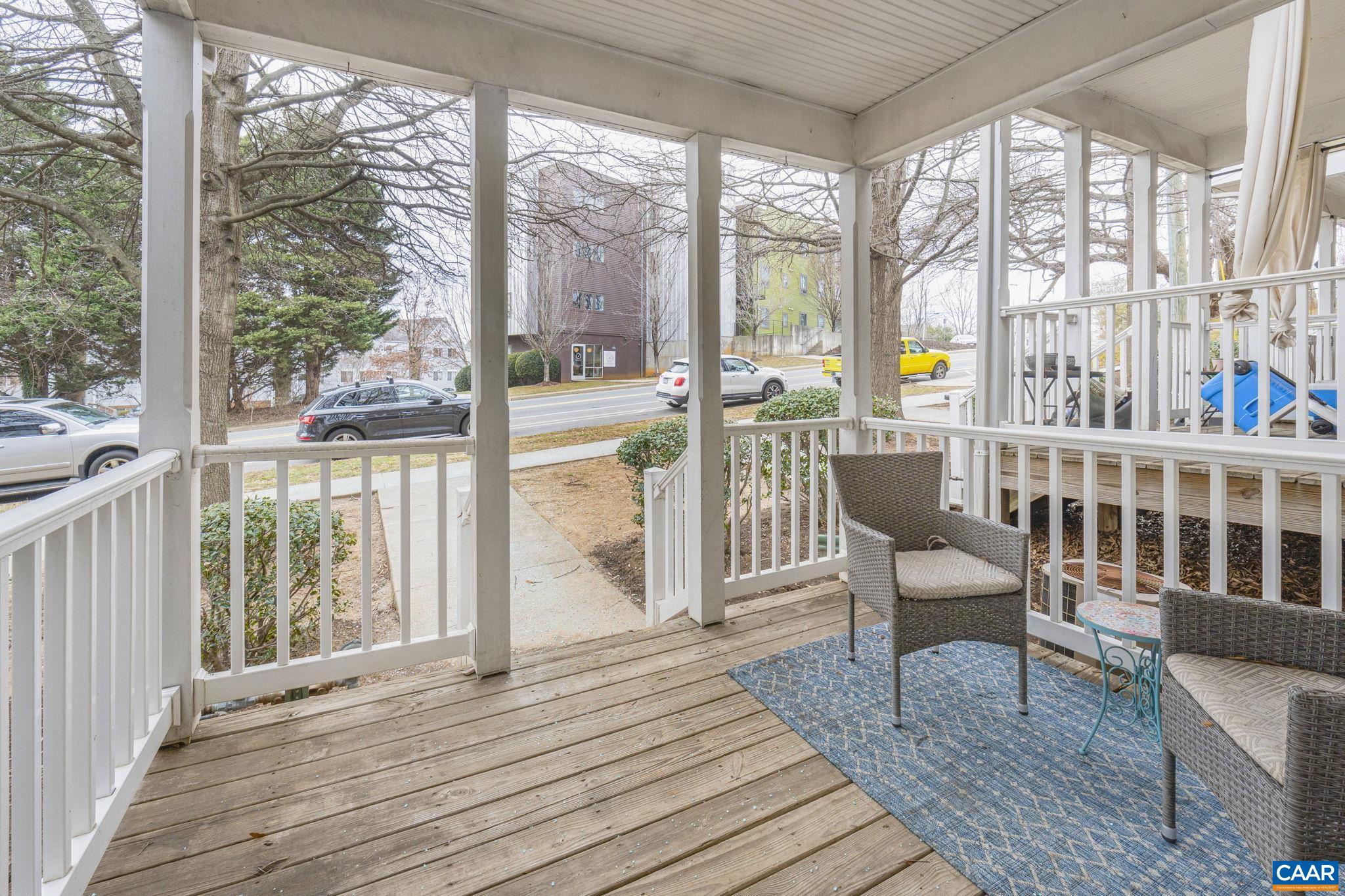 1103 Druid Ave