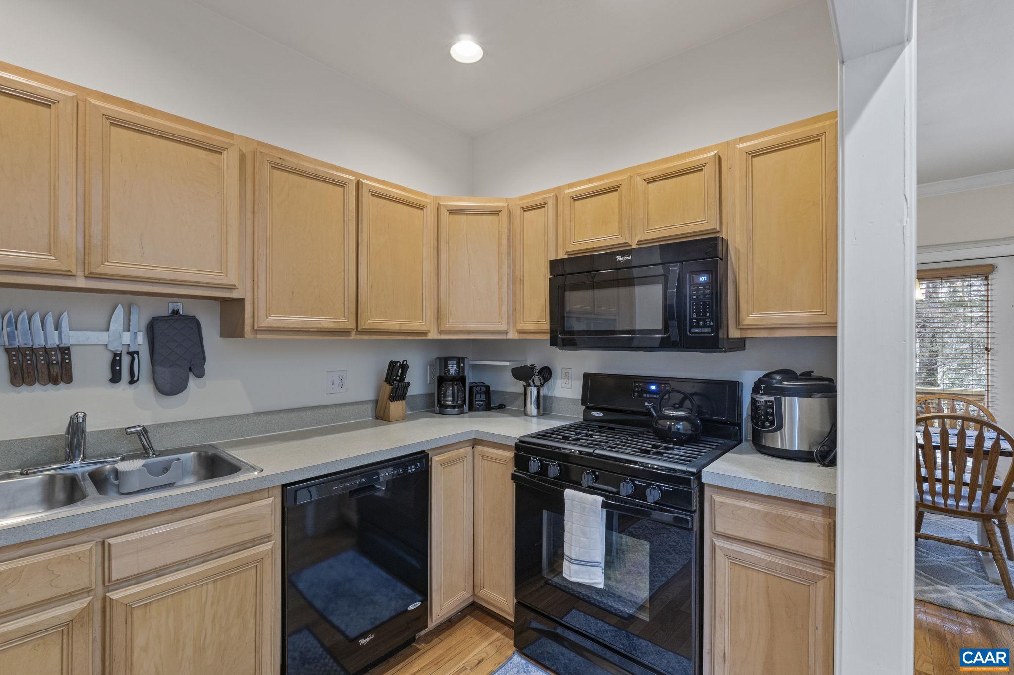 1103 Druid Ave