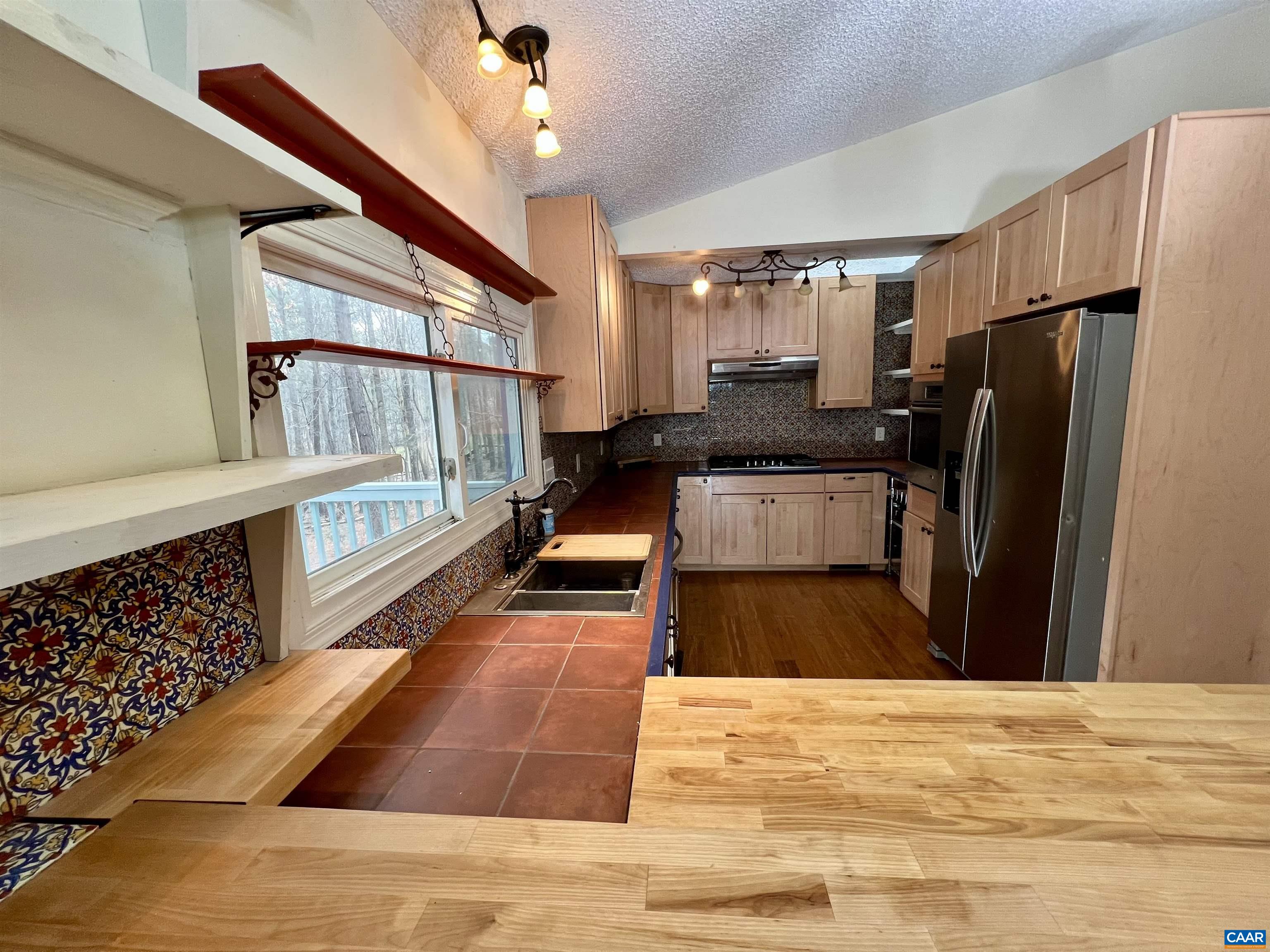 3264 Martin Kings Rd