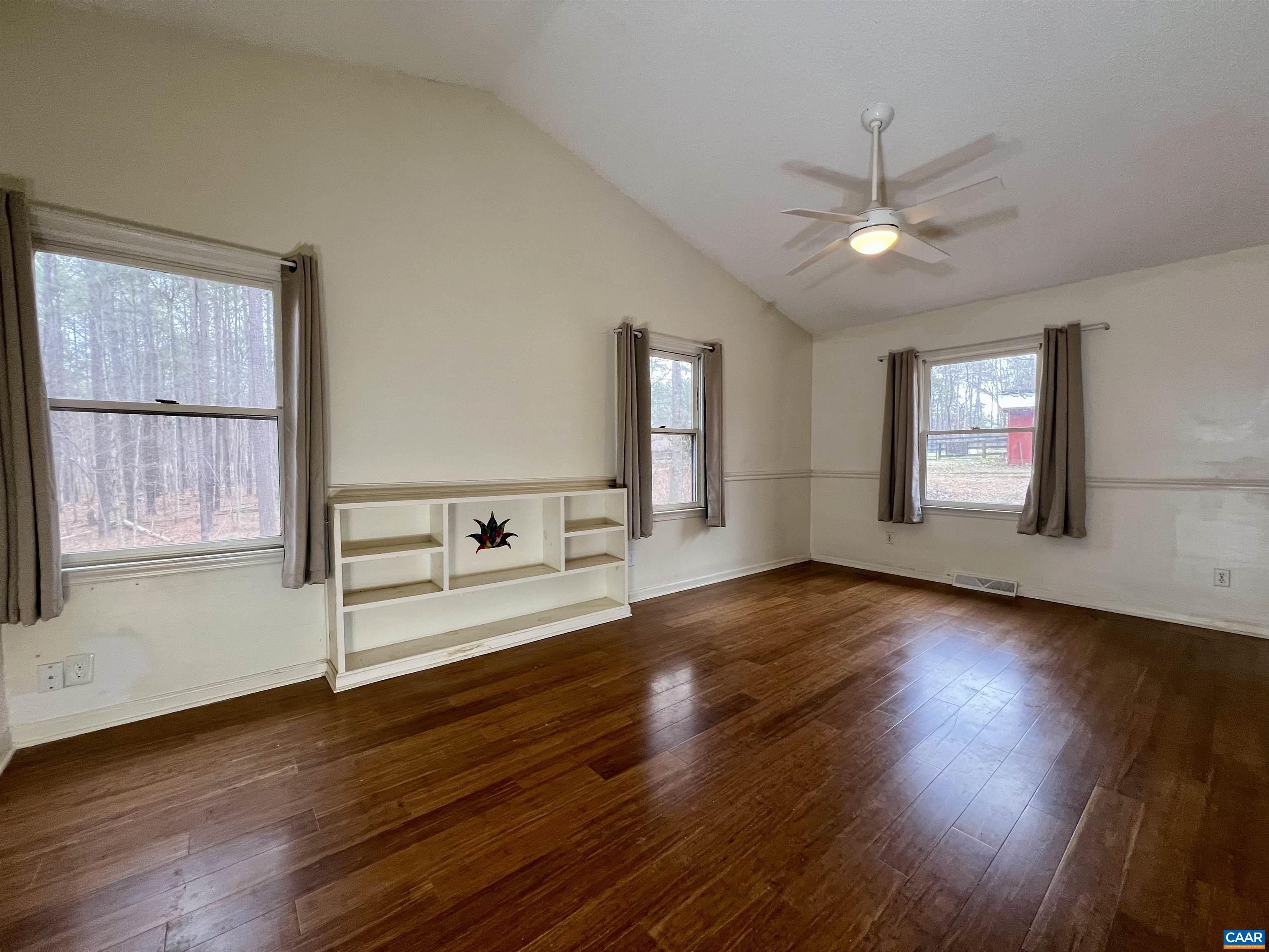 3264 Martin Kings Rd