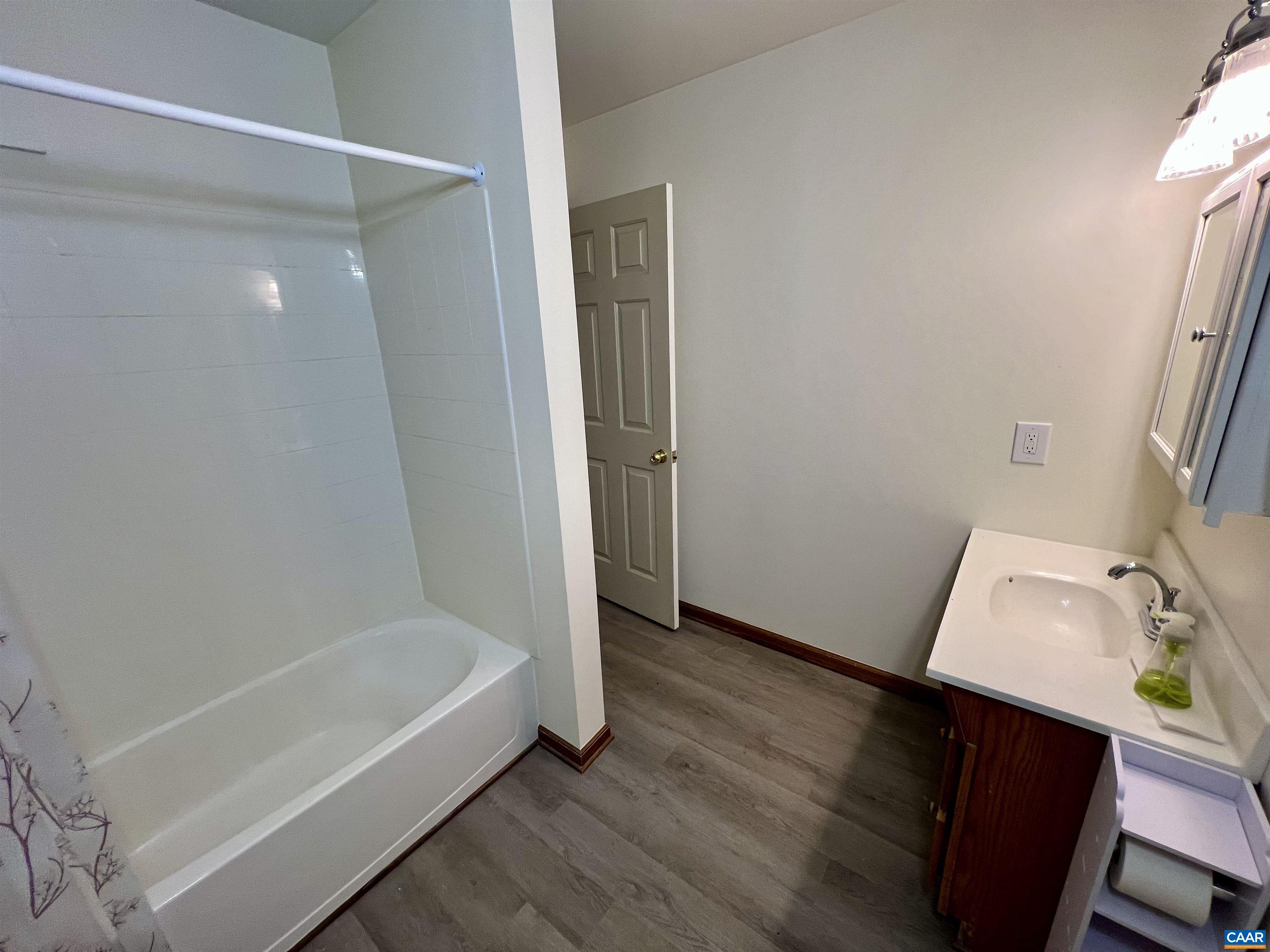 3264 Martin Kings Rd