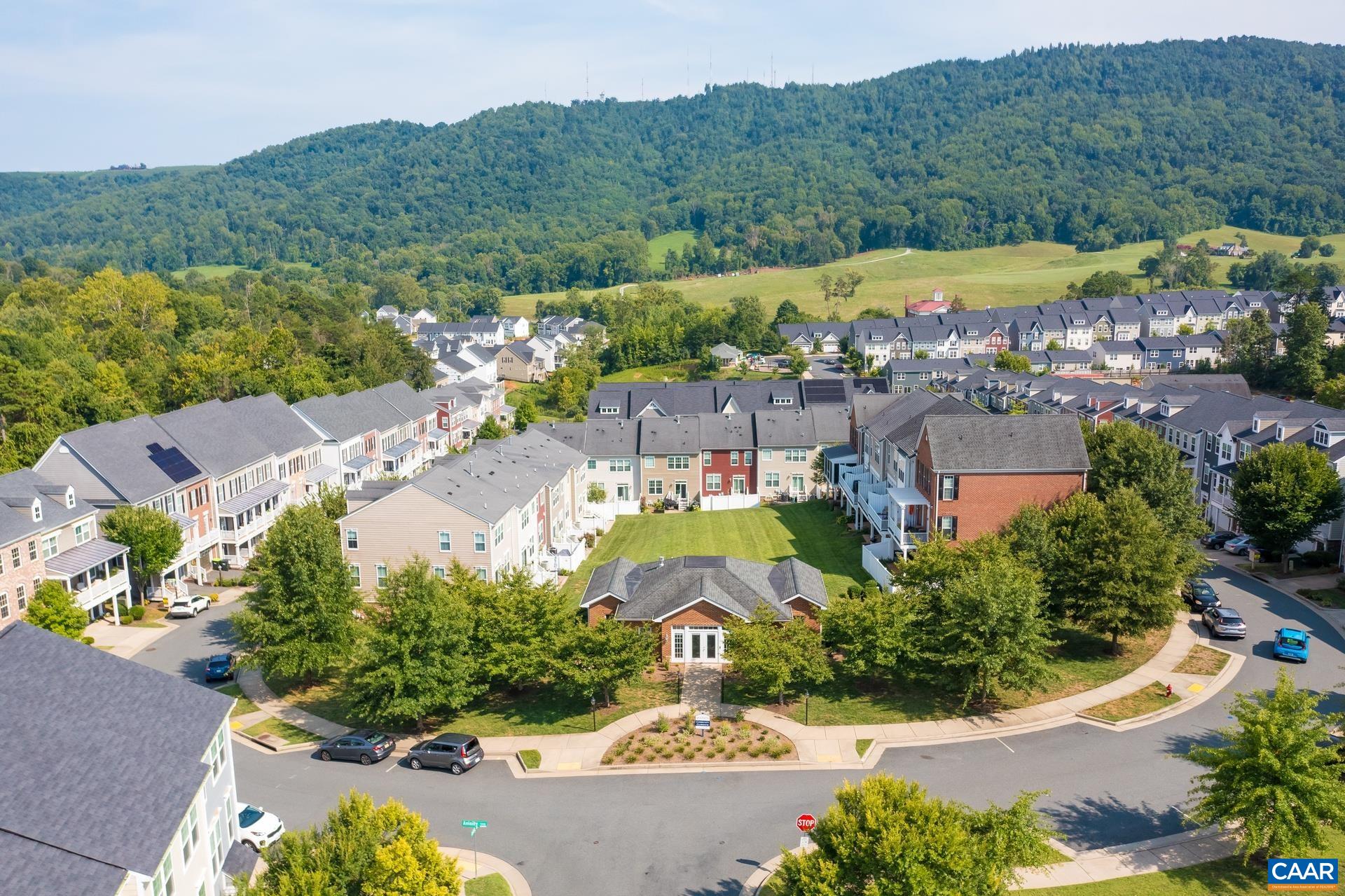 2144 Avinity Loop
