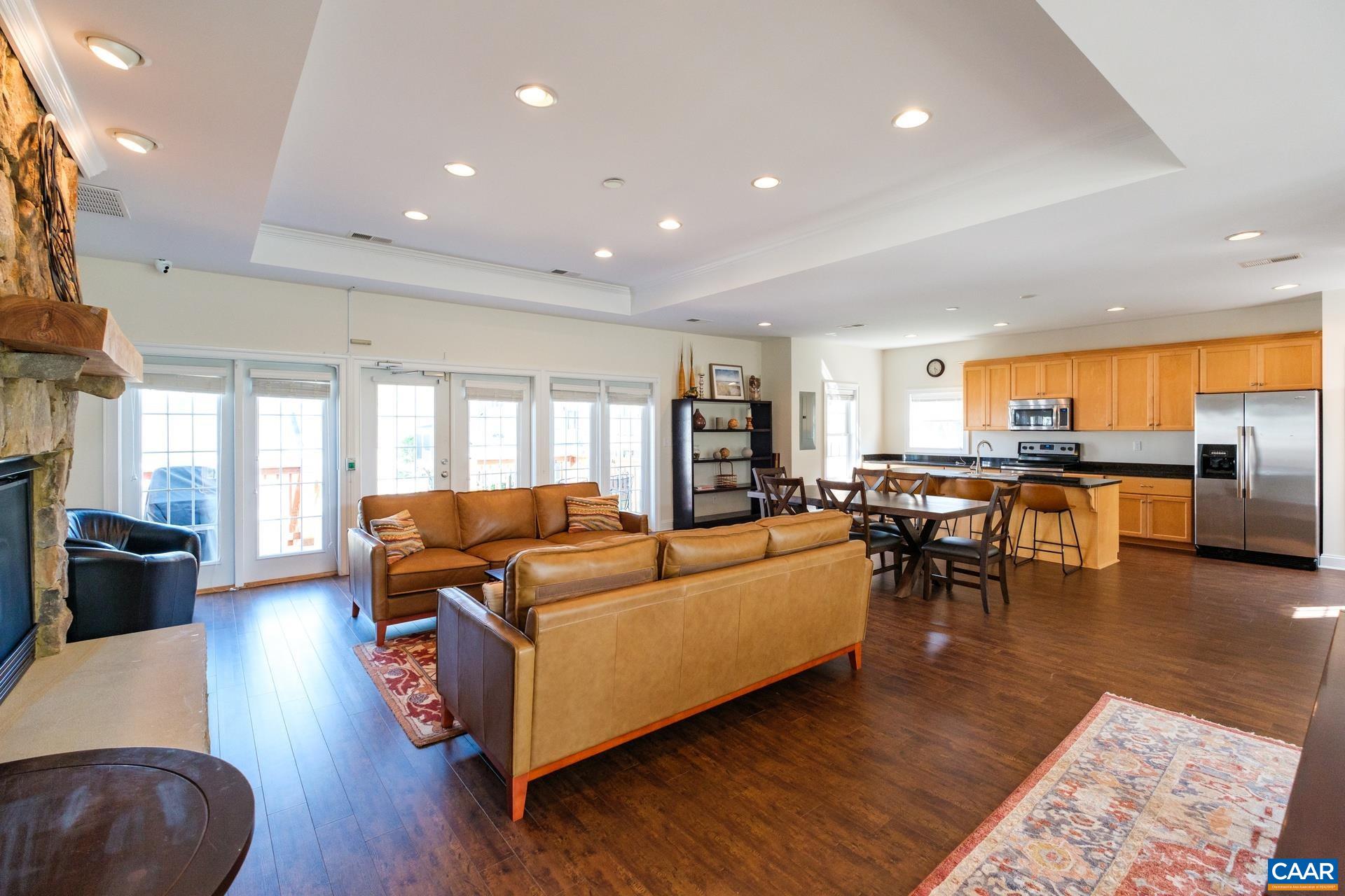 2144 Avinity Loop